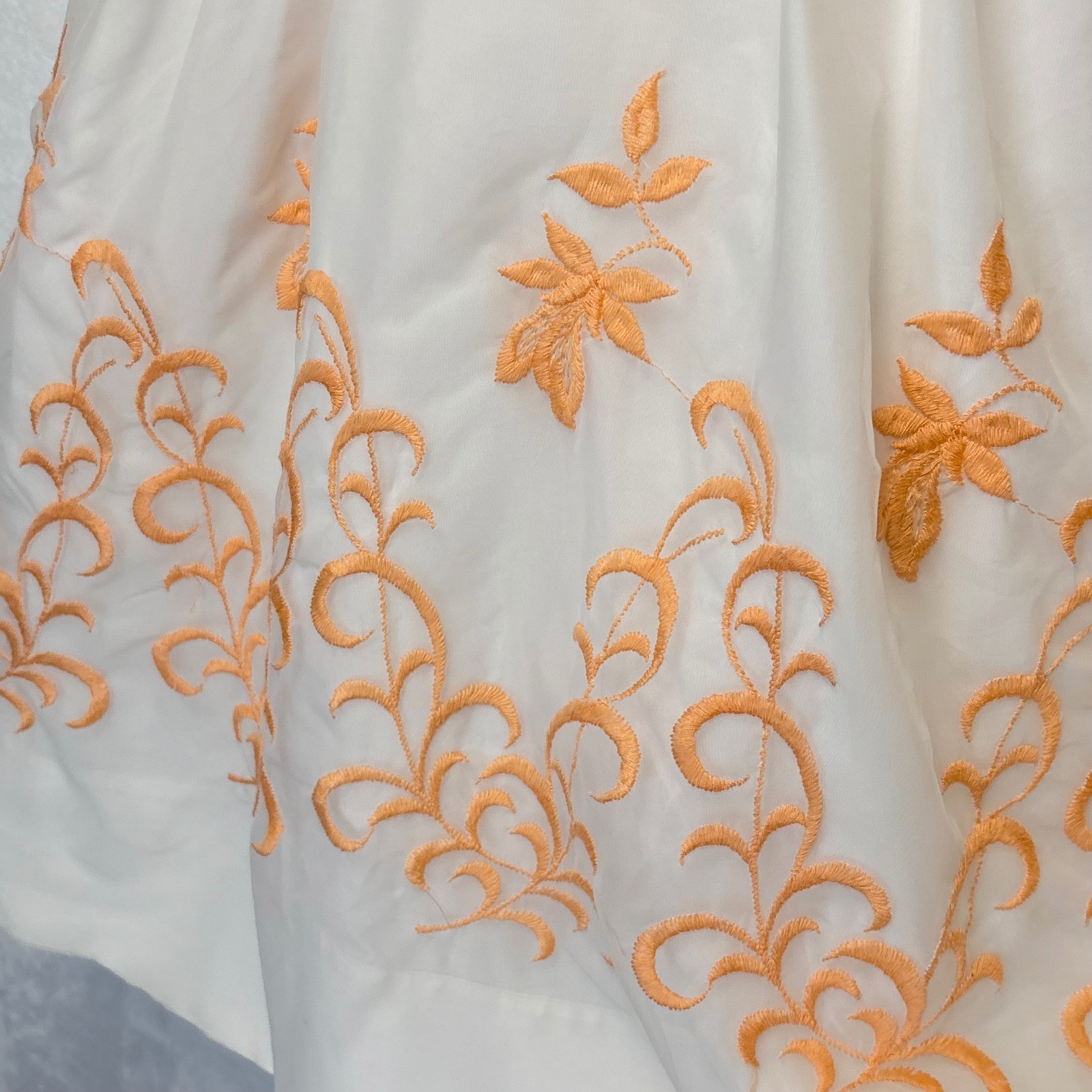Vintage 50s 60s Peach White Embroidered Floral Dress Bow Accent Cocktail Mod