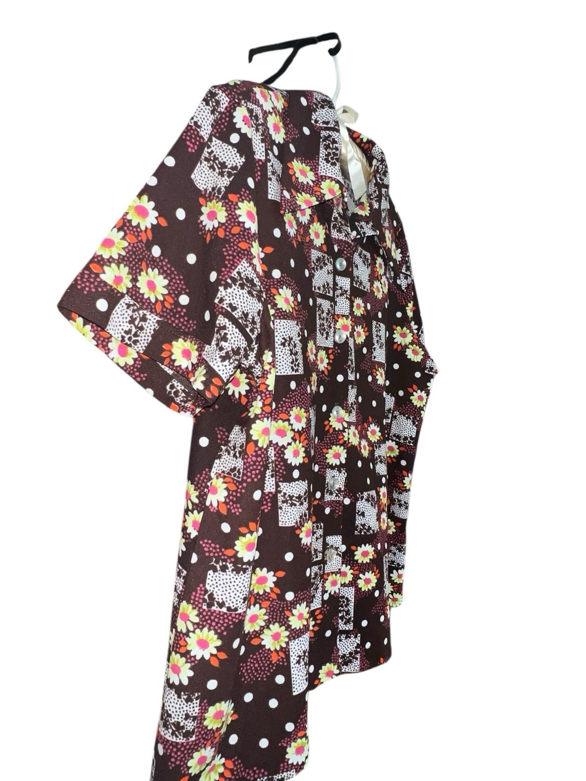 Vintage 70s Floral Short Sleeve Double Knit Polyester Grannycore Shirt 22″ Chest