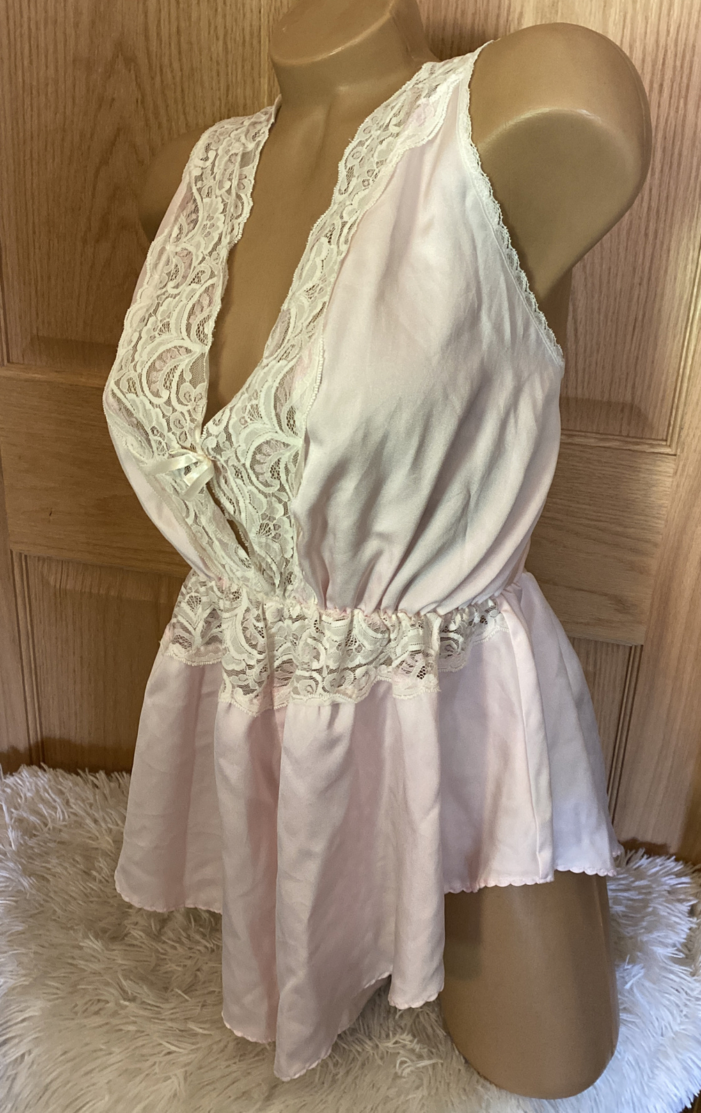 Vtg Teddy PINK Lace flutter Tap Bodysuit Playsuit CHANTILLY Lace One Piece #L9
