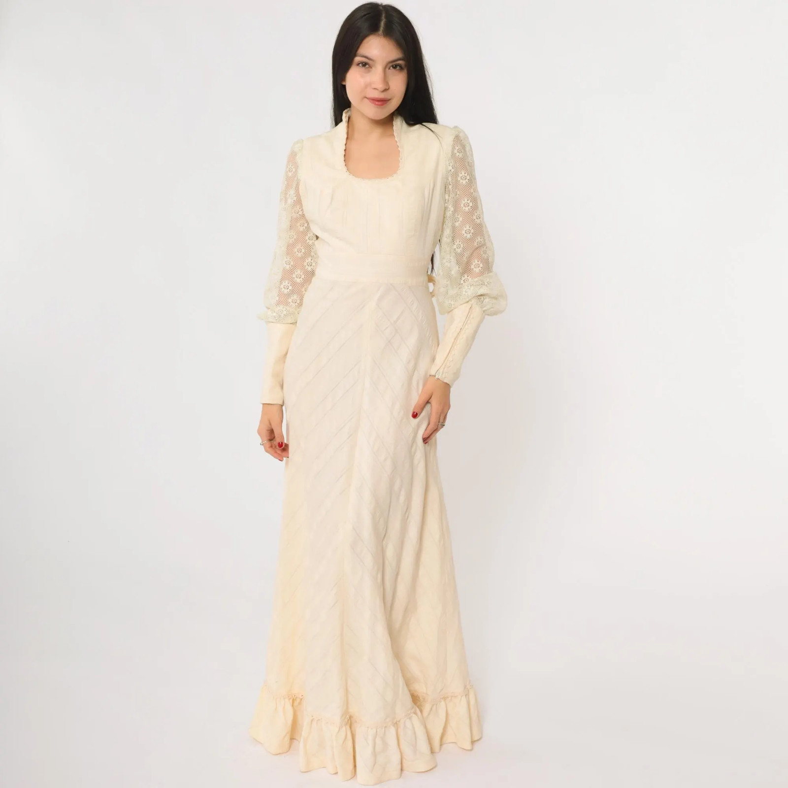 70s Lace Maxi Dress Cream Long Sleeve Scoop Neck Prairie Wedding Romantic Cottag