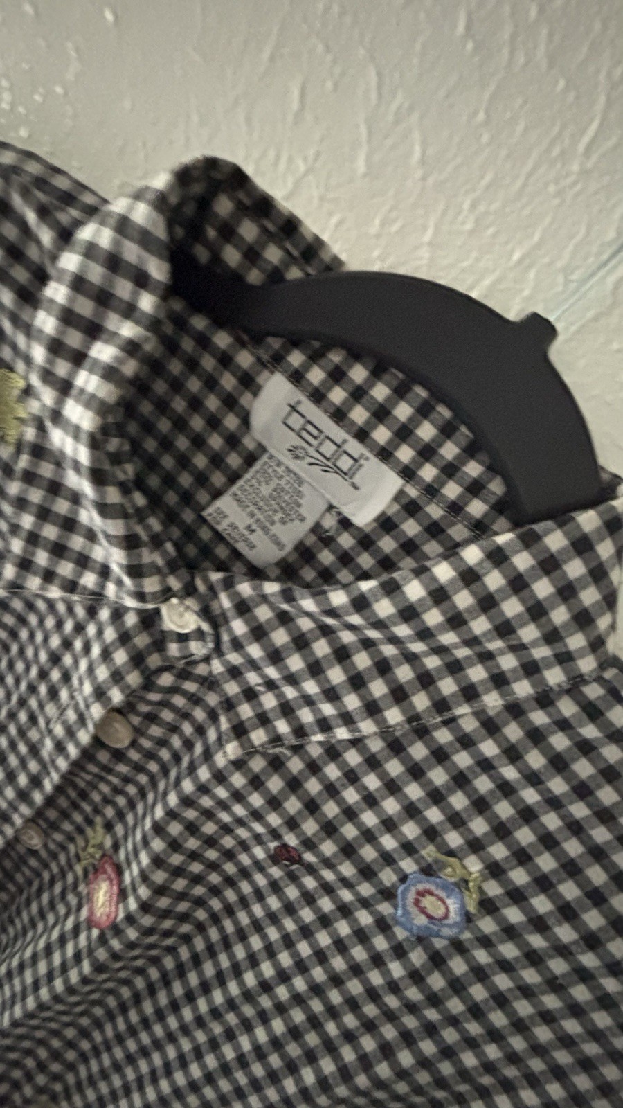 VTG Teddi LS Black/White Checked Button medium Flowers,Lady Bugs,Butterflies