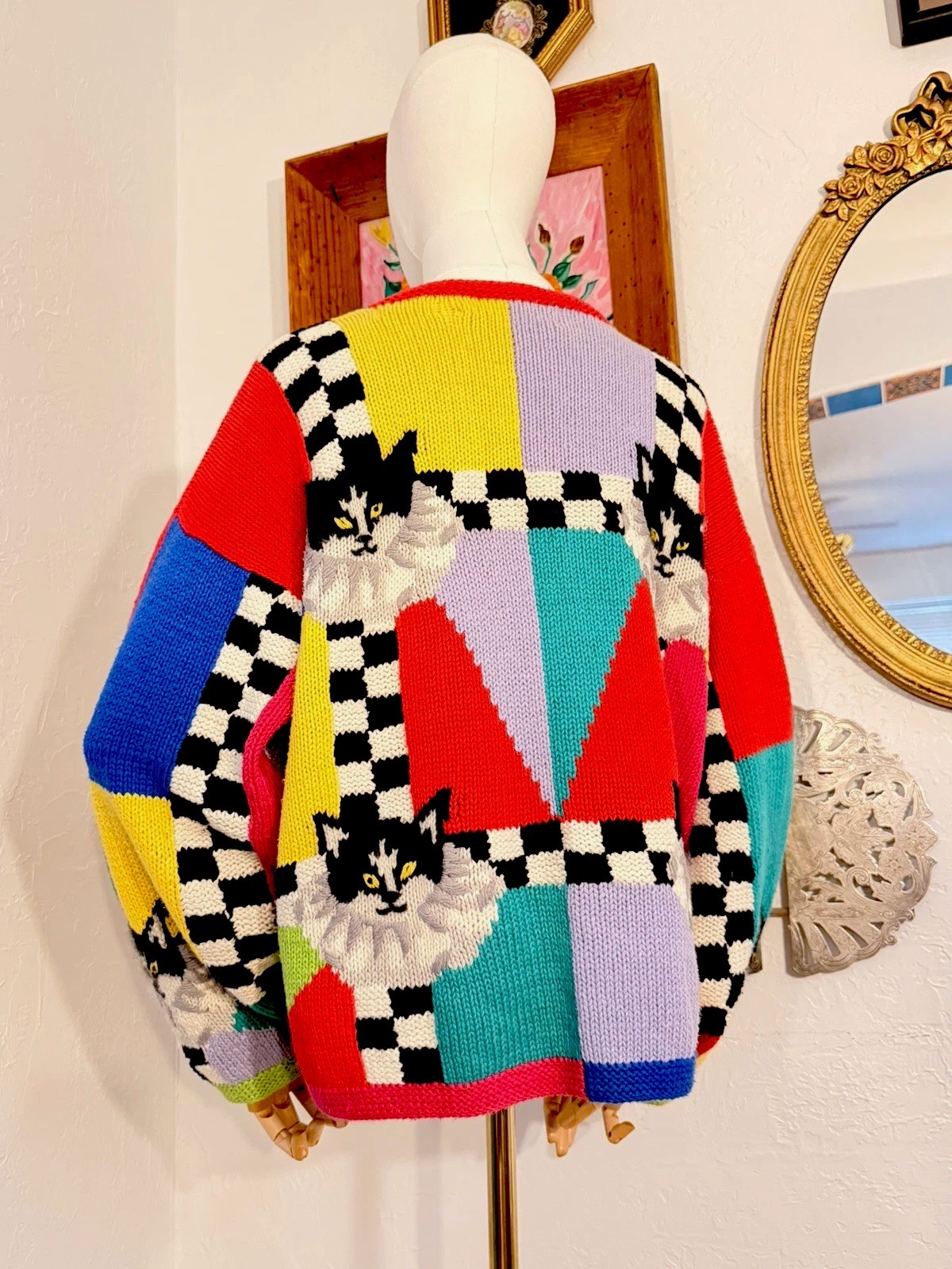 Vintage Cardigan Bay Knitted by Hand Cats Multicolored Size M Women’s