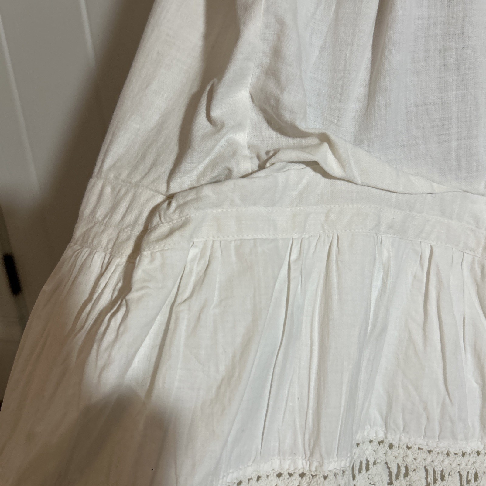 Antique Off White Cotton And Lace Heavyweight Petticoat Skirt
