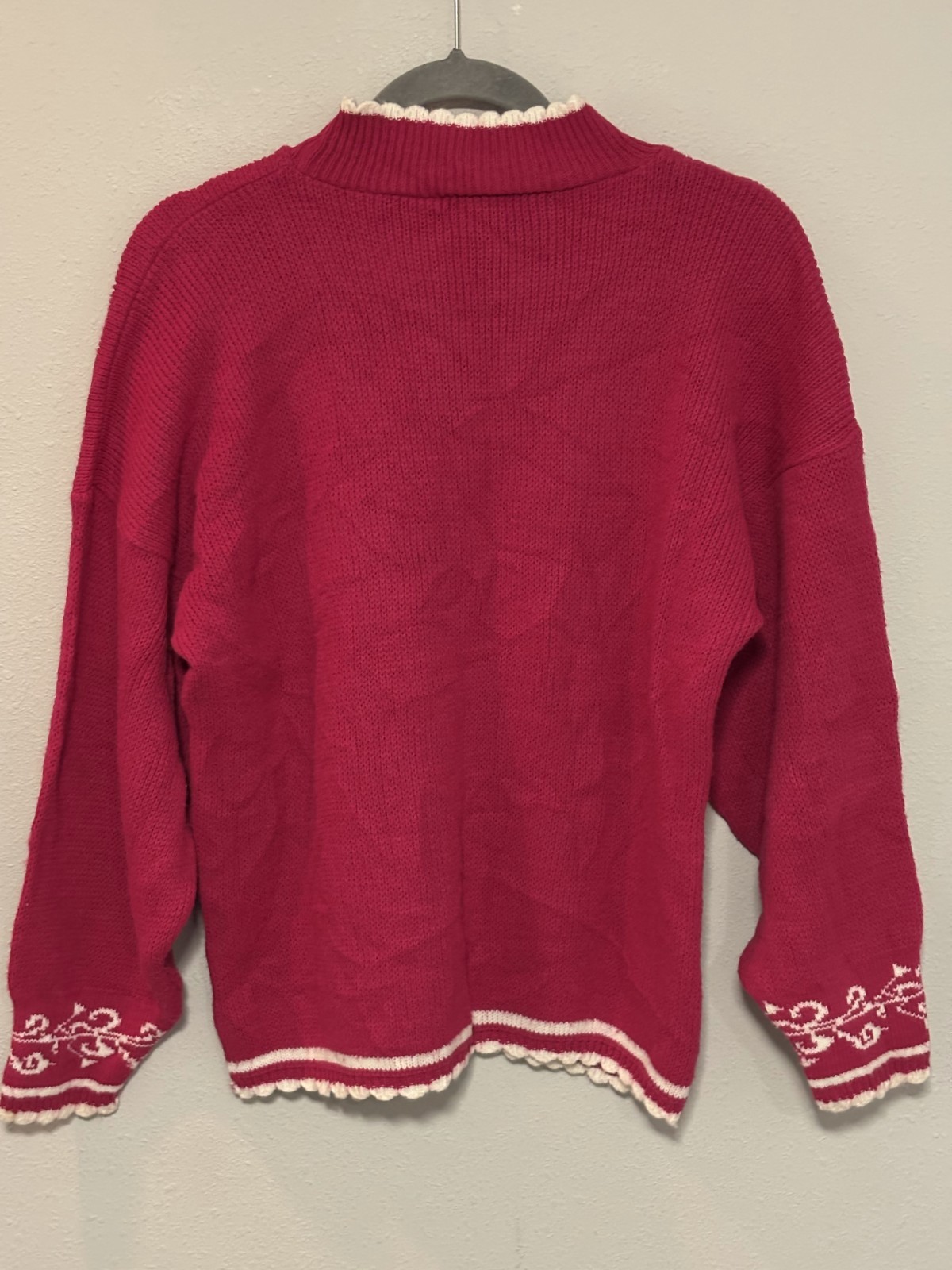 Vintage 80s Spunky Women’s Chest 20 Red Long-Sleeve Cat In Window Design Sweater
