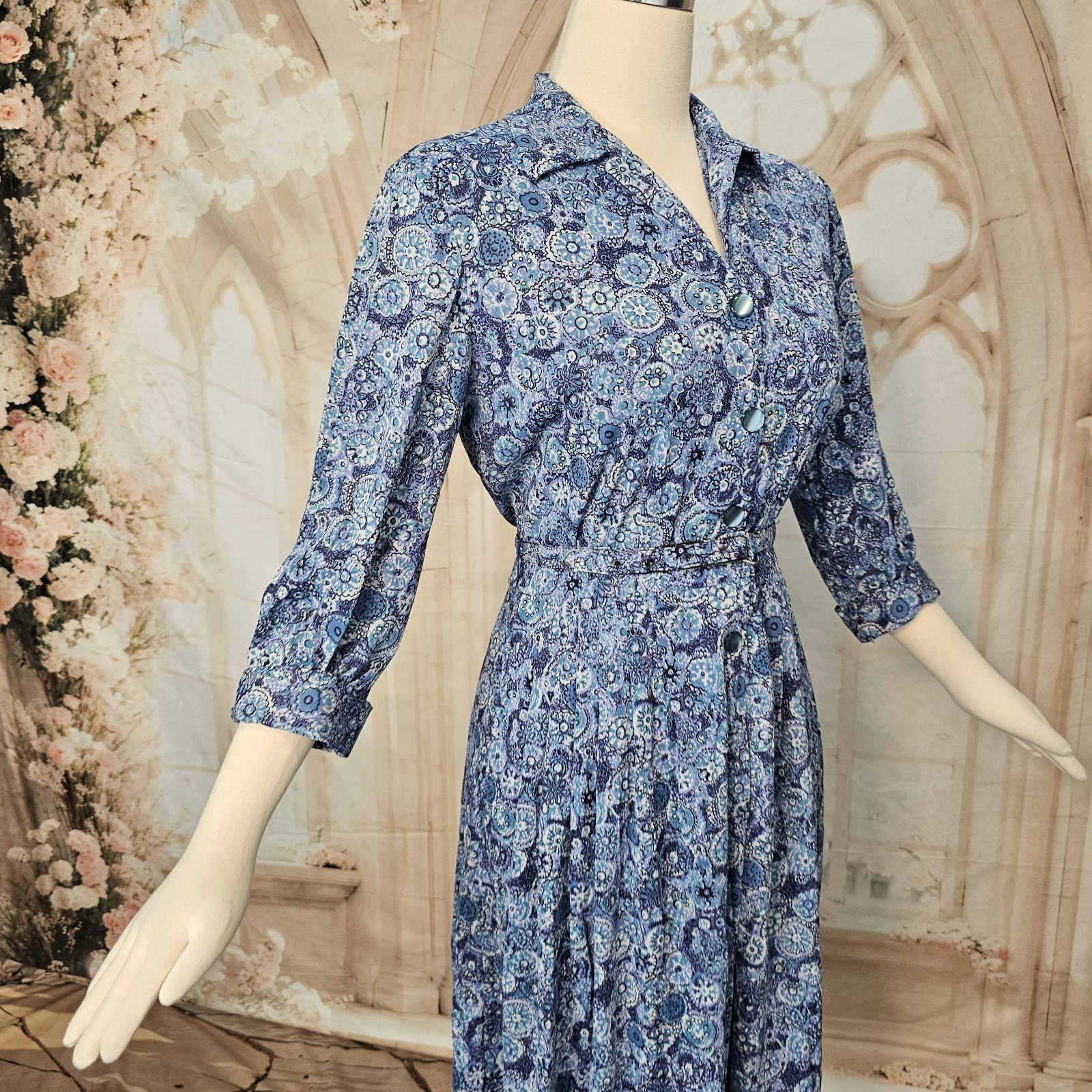 Vintage 1960’s Dress Button Up Blue White Floral 3/4 Length Sleeve Collar Pinup