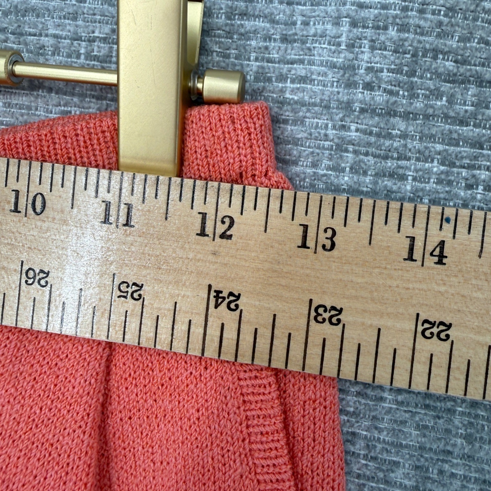 Vintage Don Sayres for Wellmore Skirt Suit Women 6 Salmon Pink Wool Knit Vintage
