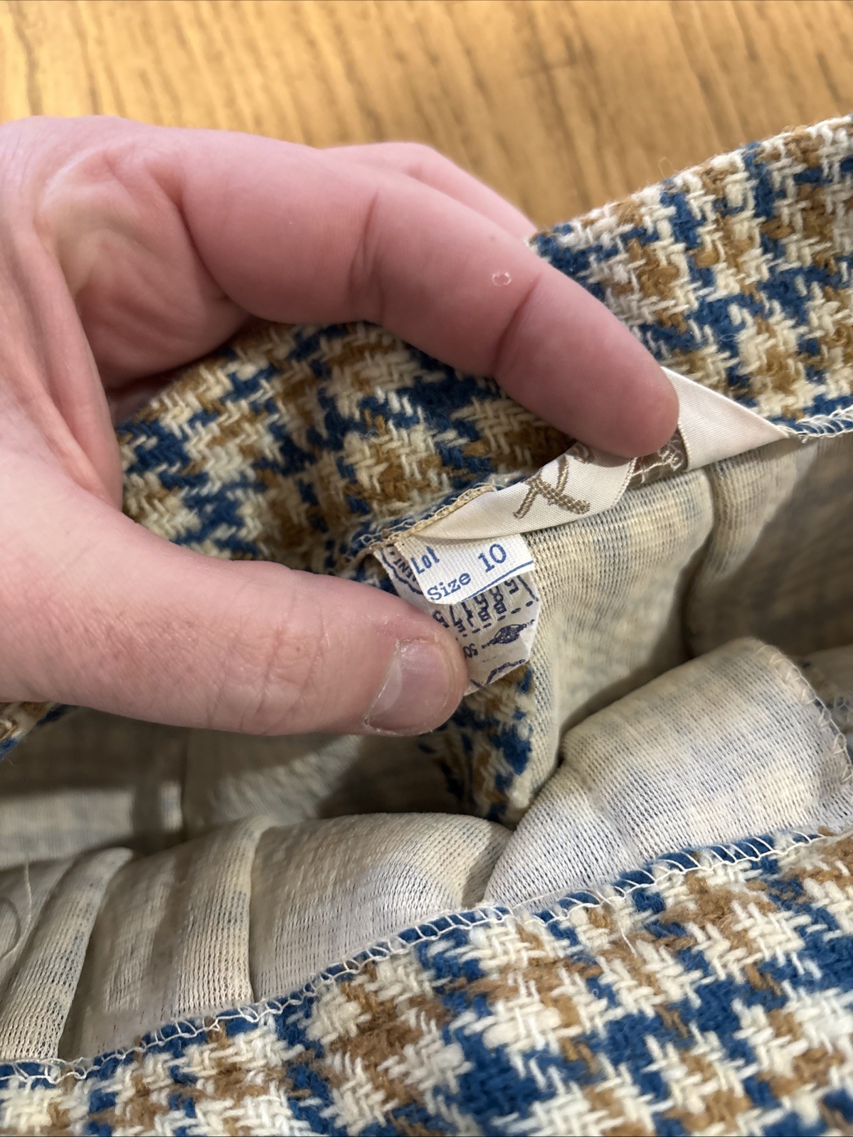 1970s Wool Houndstooth Tweed Plaid Women’s Pants Size 10EU Retro Cool!