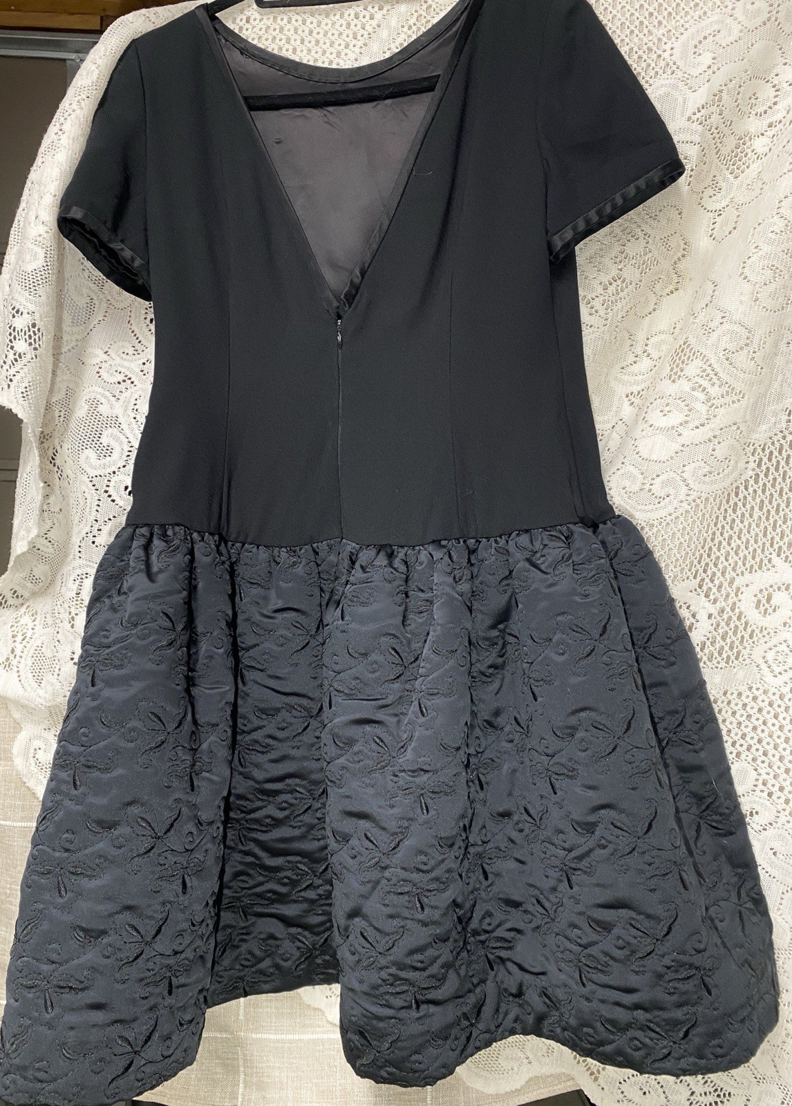 Black Dress Bill Blass Vintage Designer Size 12 / Drop Waist /Full Quilted Skirt