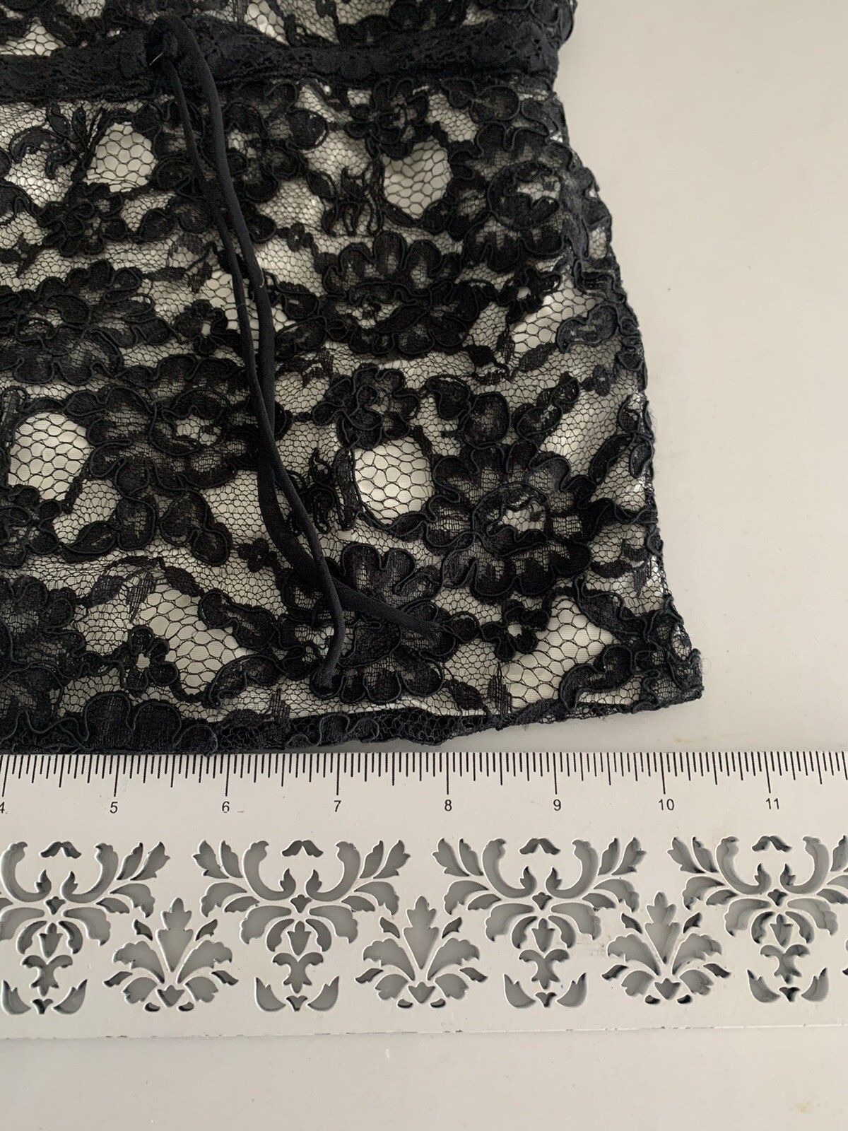 VINTAGE LINGERIE CASE BLACK LACE OVER CREAM SATIN CORD TIE W/ SEQUIN TRIM 1980s