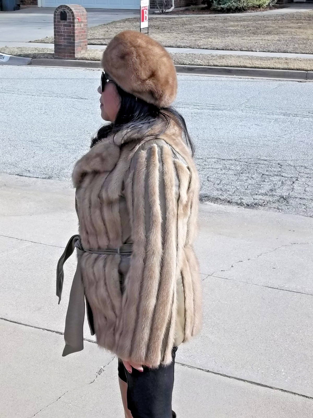POLOGEORGIS FUR & LEATHER COAT JACKET TAUPE/ LIGHT BROWN