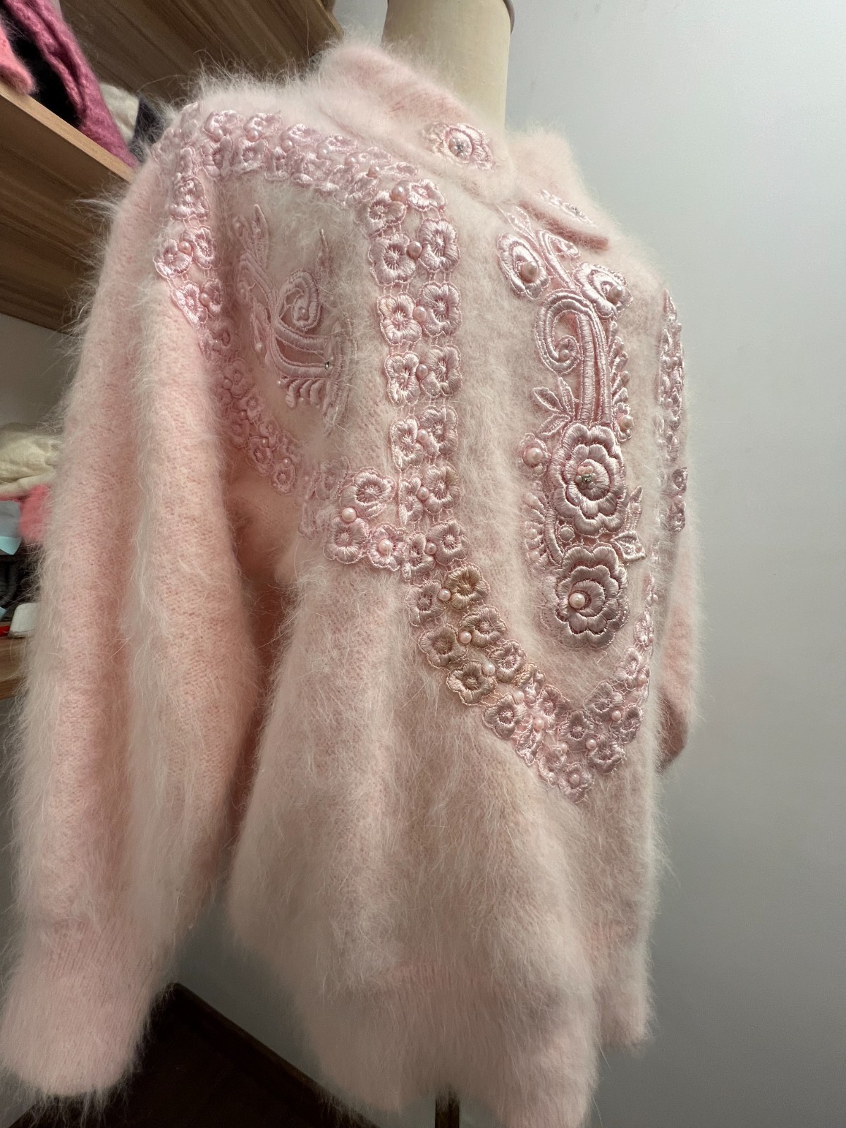 80% Angora Vintage Jumper Blended Super Soft Fluffy Fuzzy Pullover