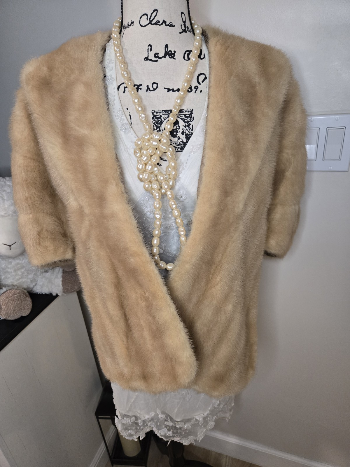 Luxury Vintage Fur Natural Blond Mink Stole Wrap Cape Bolero Formal Bridal Fur