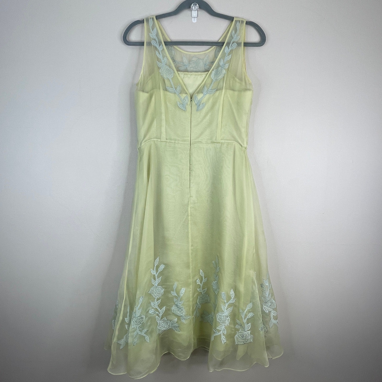 Vintage Watters & Watters Silk Tea Party Dress 10 Ethereal Embroidered Cocktail