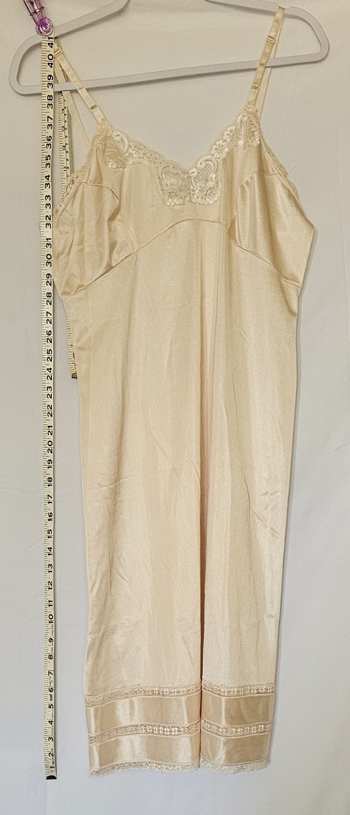 Vintage Adonna Peach Color Baby Doll Feminine Dress Slip/Sleep Wear Size 38