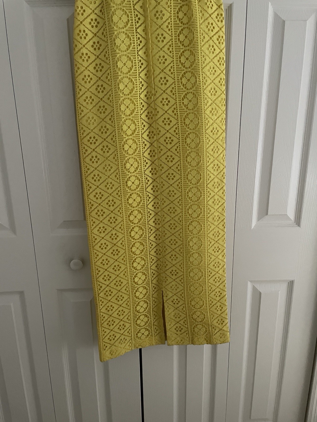1970’S NORMAN SACKS YELLOW LACE GEOMETRIC CROCHET WOMEN SIZE 3 MAXI DRESS GOWN