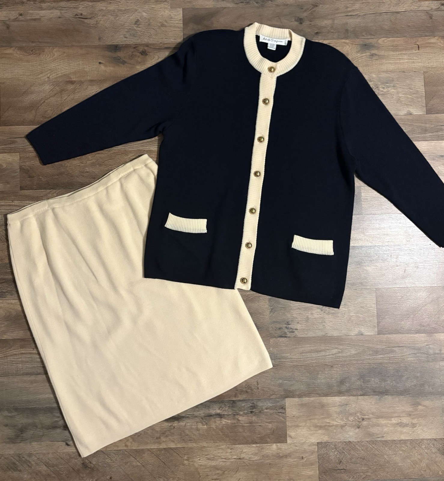 Vintage Adele Simpson Skirt Suit 100% Wool