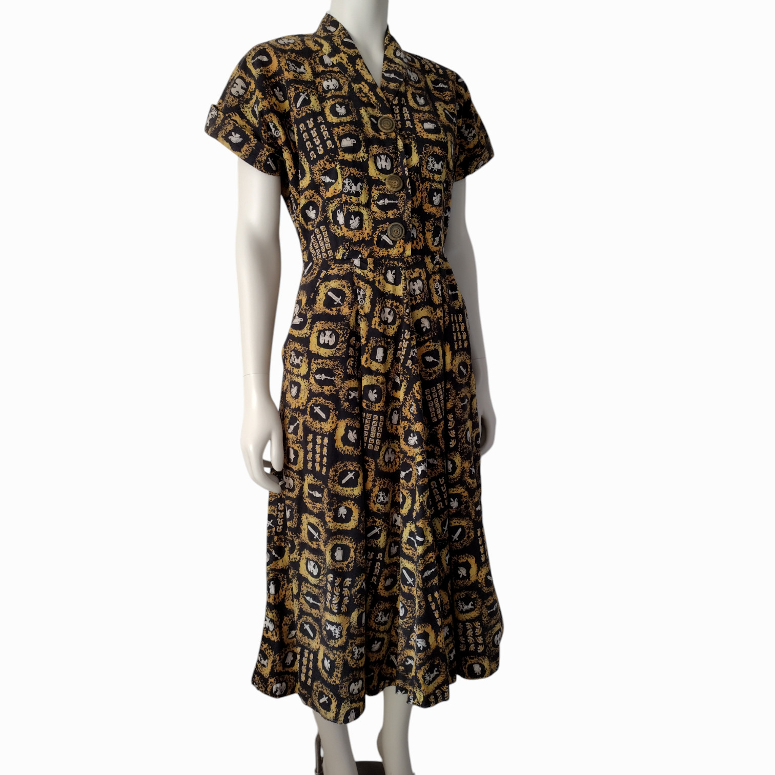 Vintage 1950s Black and Yellow Spartan Warrior Novelty Print Midi A Line Dress