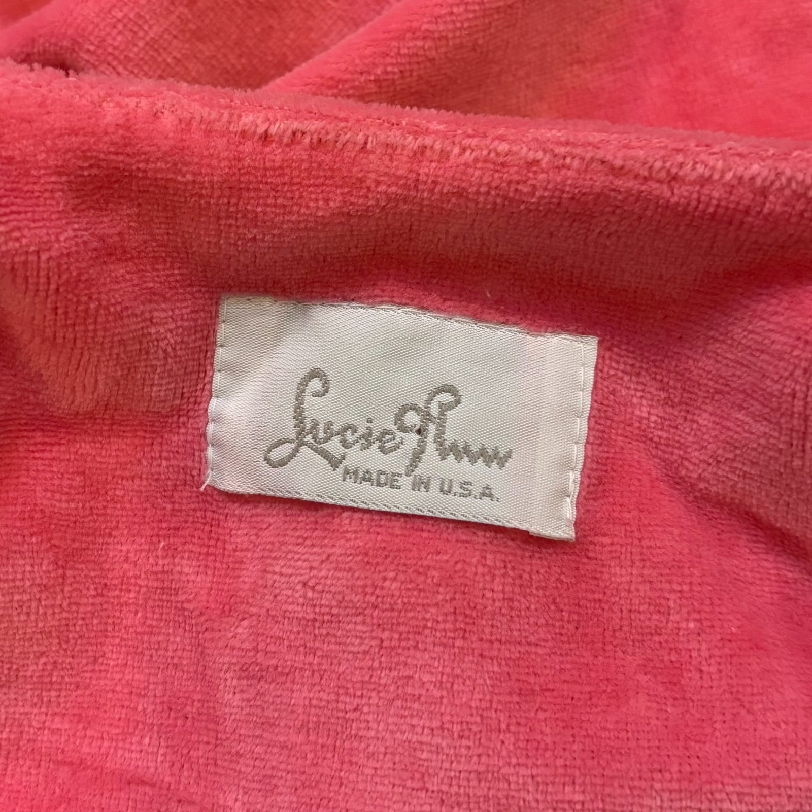 Vintage Lucie Ann Pink Velvet Robe W/ Ribbon Trim & Pearl Zipper Pull USA