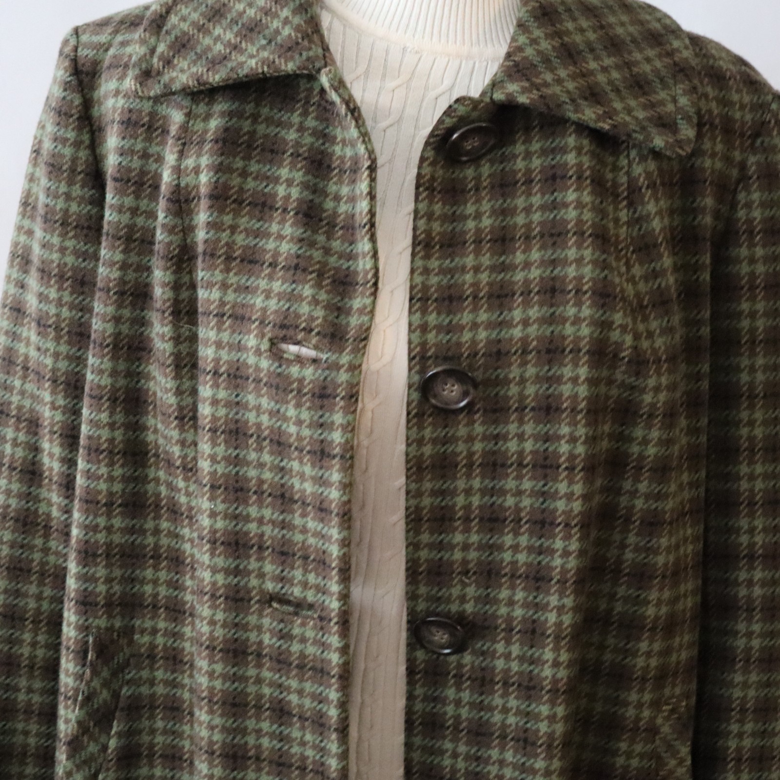 Vtg Pendleton 100% Virgin Wool Jacket Chestnut Brown, Blue Aqua Plaid Sz 14? USA