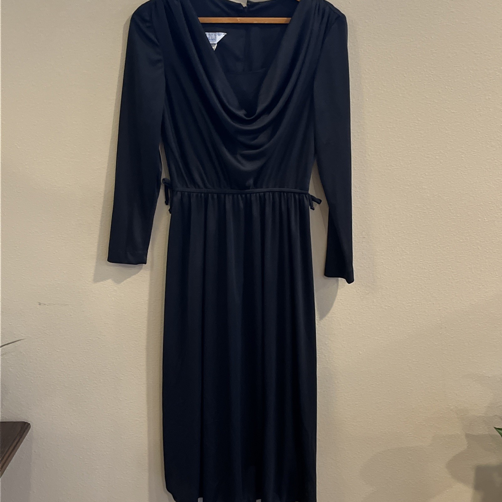 Vtg Pin Up Rockabilly Black Swoop Neck Dress Retro Medium Swing USA Side Slit
