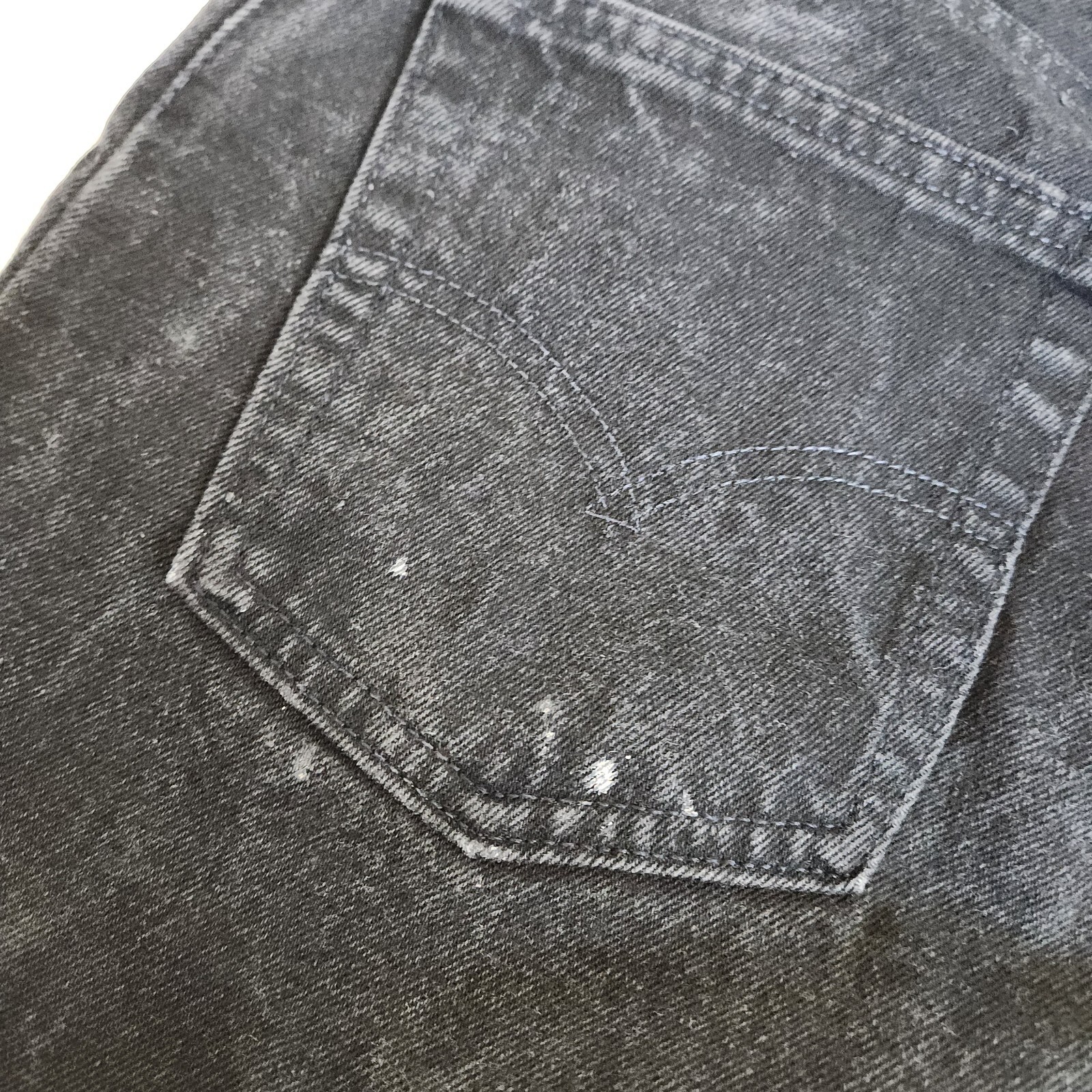 Vintage 90s Levi’s 551 Women Sz 10 27×30 Black Jeans Relaxed Fit Tapered Leg Zip