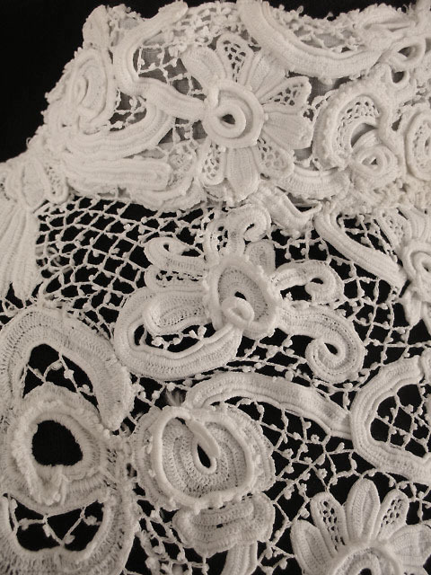 EXCEPTIONAL RARE FRENCH VICTORIAN ERA IRISH CROCHET LACE WEDDING DRESS SIZE 4-6