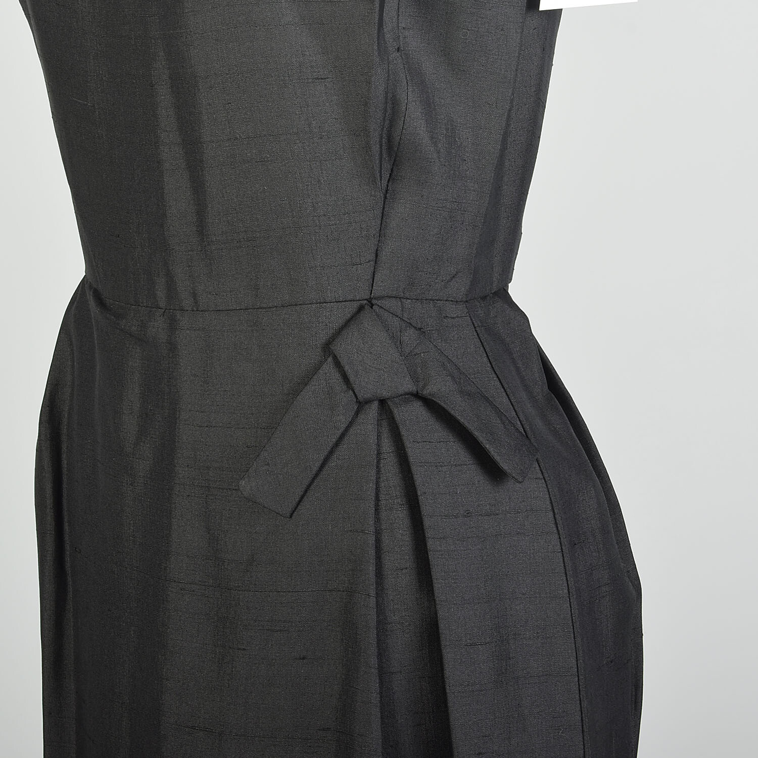 XS 1950s Sleeveless Silk LBD Wrap Skirt Cocktail Little Black Dress Vintage