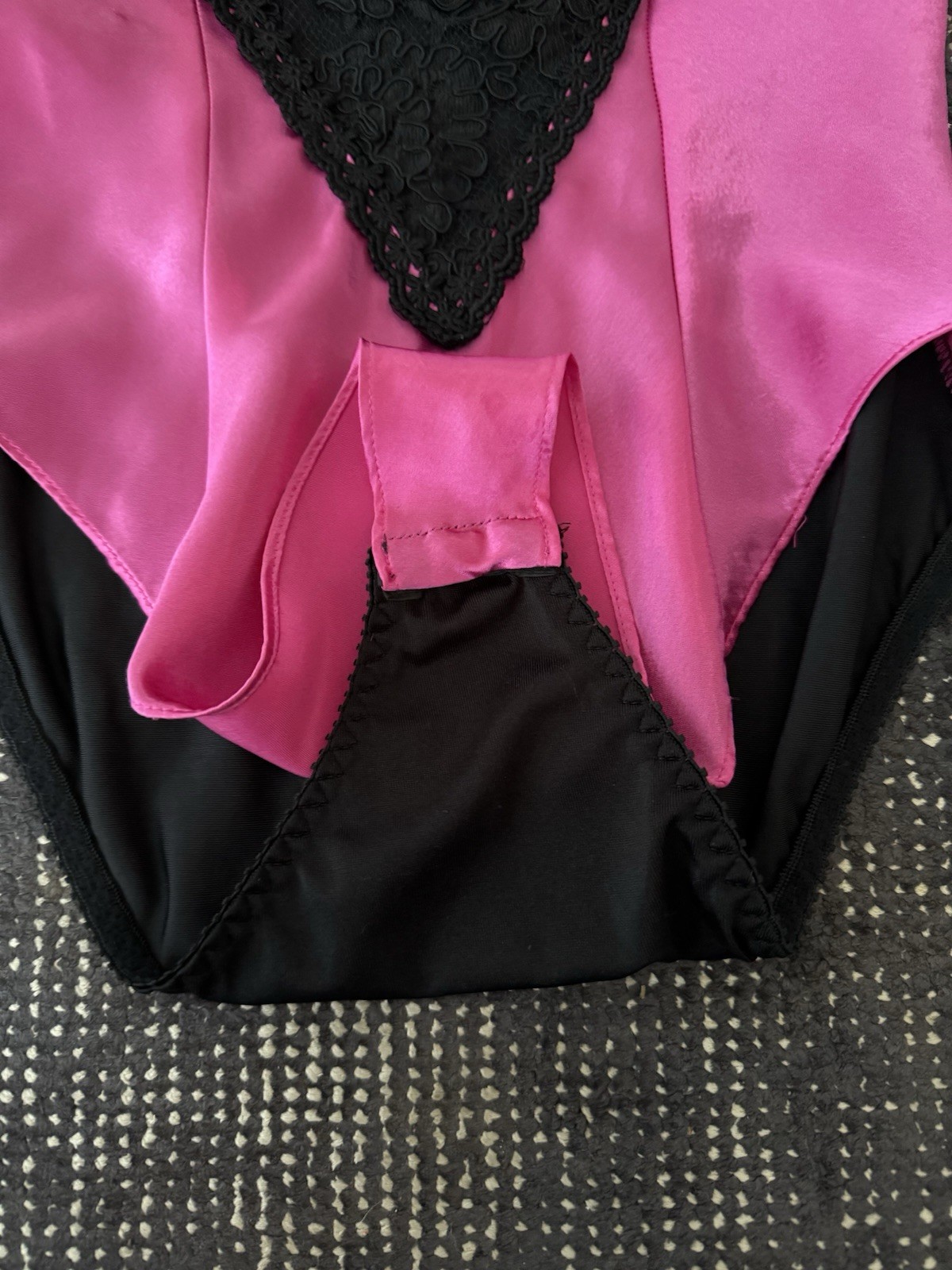 Vtg 80s Pink Black Lace Underwire Bra Lingerie Bodysuit Snap Crotch