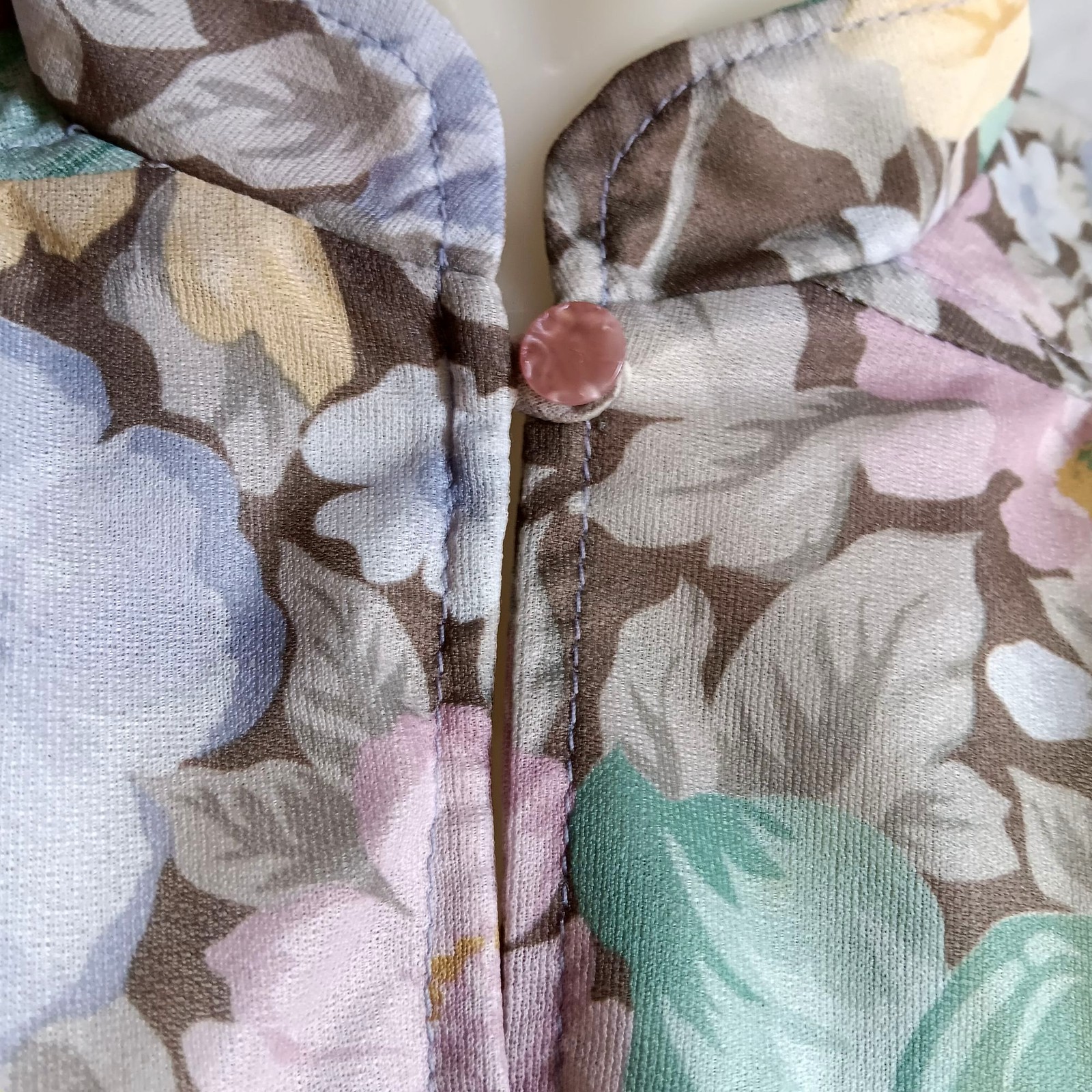 True Vintage Secretary Blouse 1980’s 2XL Sheer Floral High Neck Pastel Womens