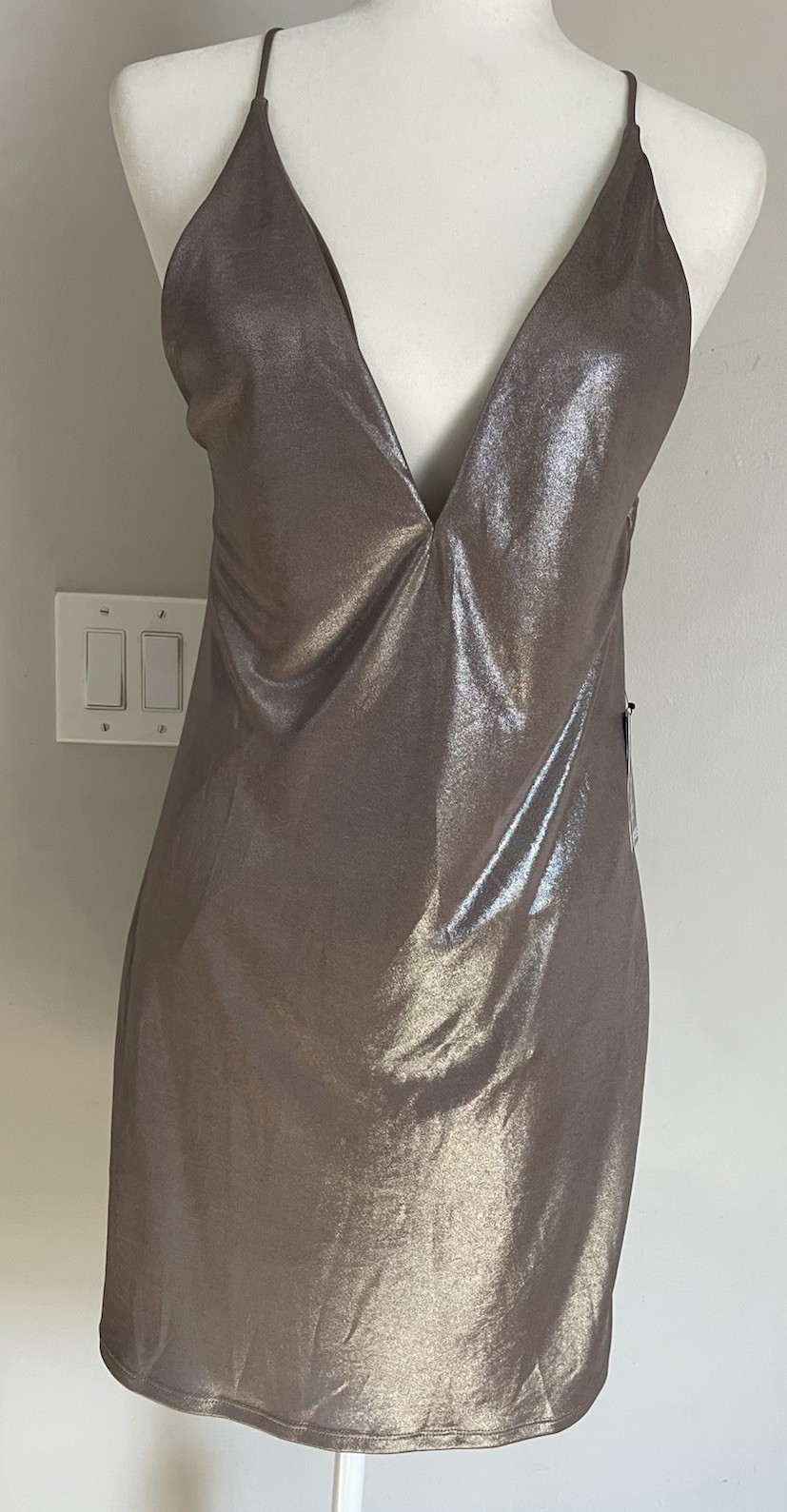 Y2K Express Champagne Metallic Plunge Mini Dress Backless Shimmer Party Sz S NWT
