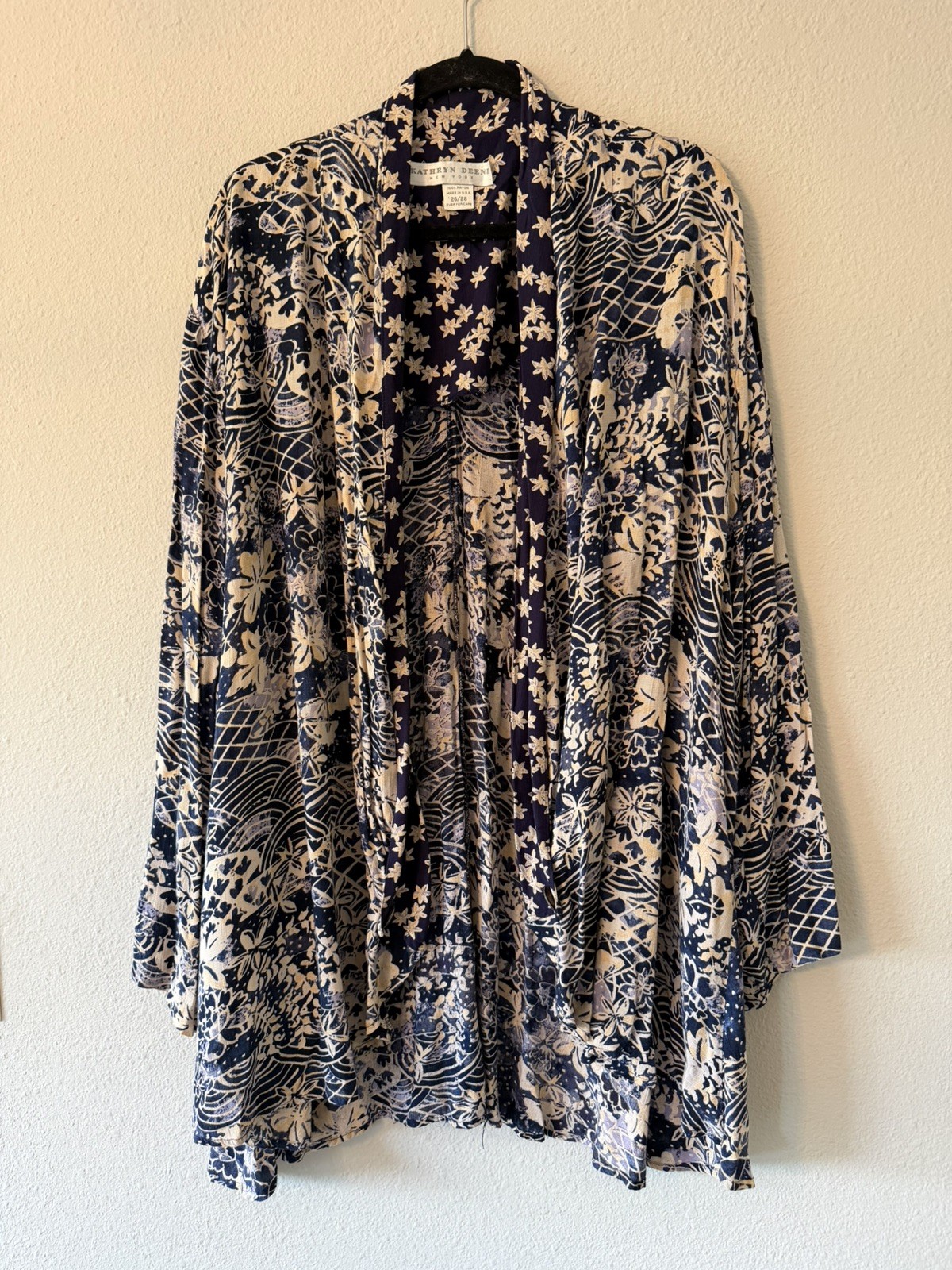 Kathryn Deene Women 26 28 Kimono Blazer Navy Beige Floral 100% Rayon USA Vintage