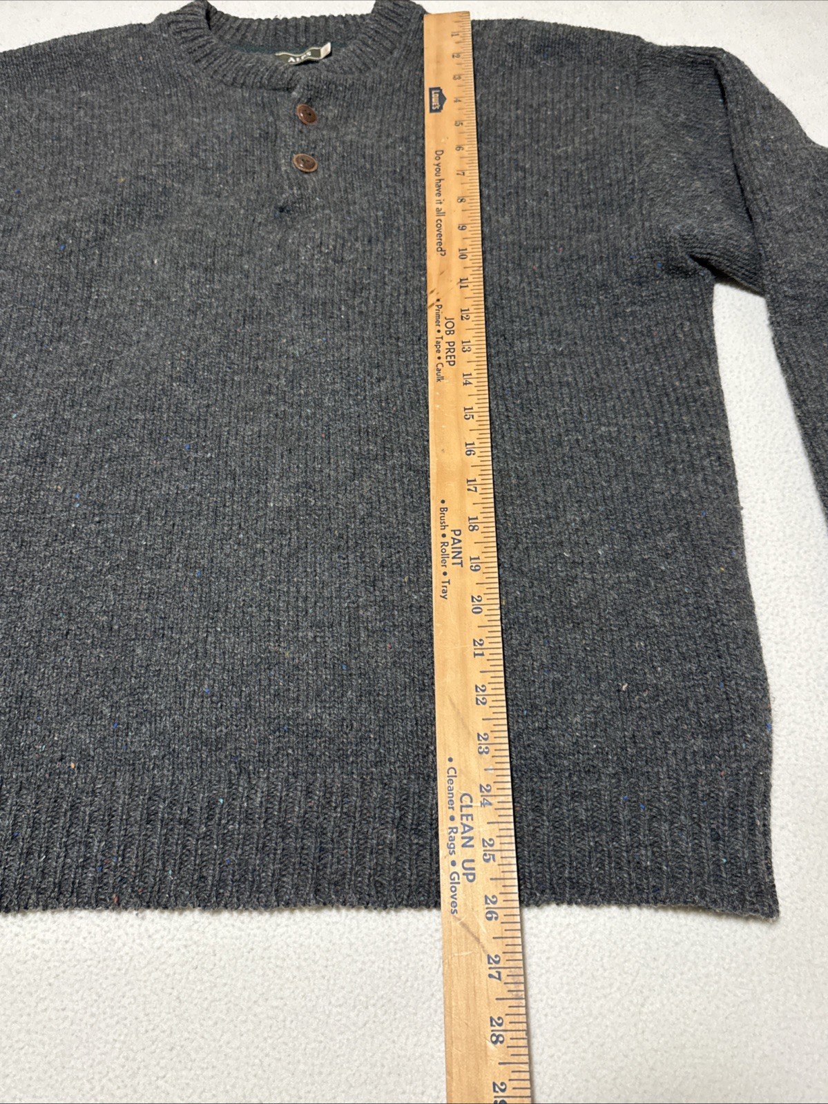 100% Wool 2 Button Vintage Alps Merrimac Valley Sweater Large Made In The USA