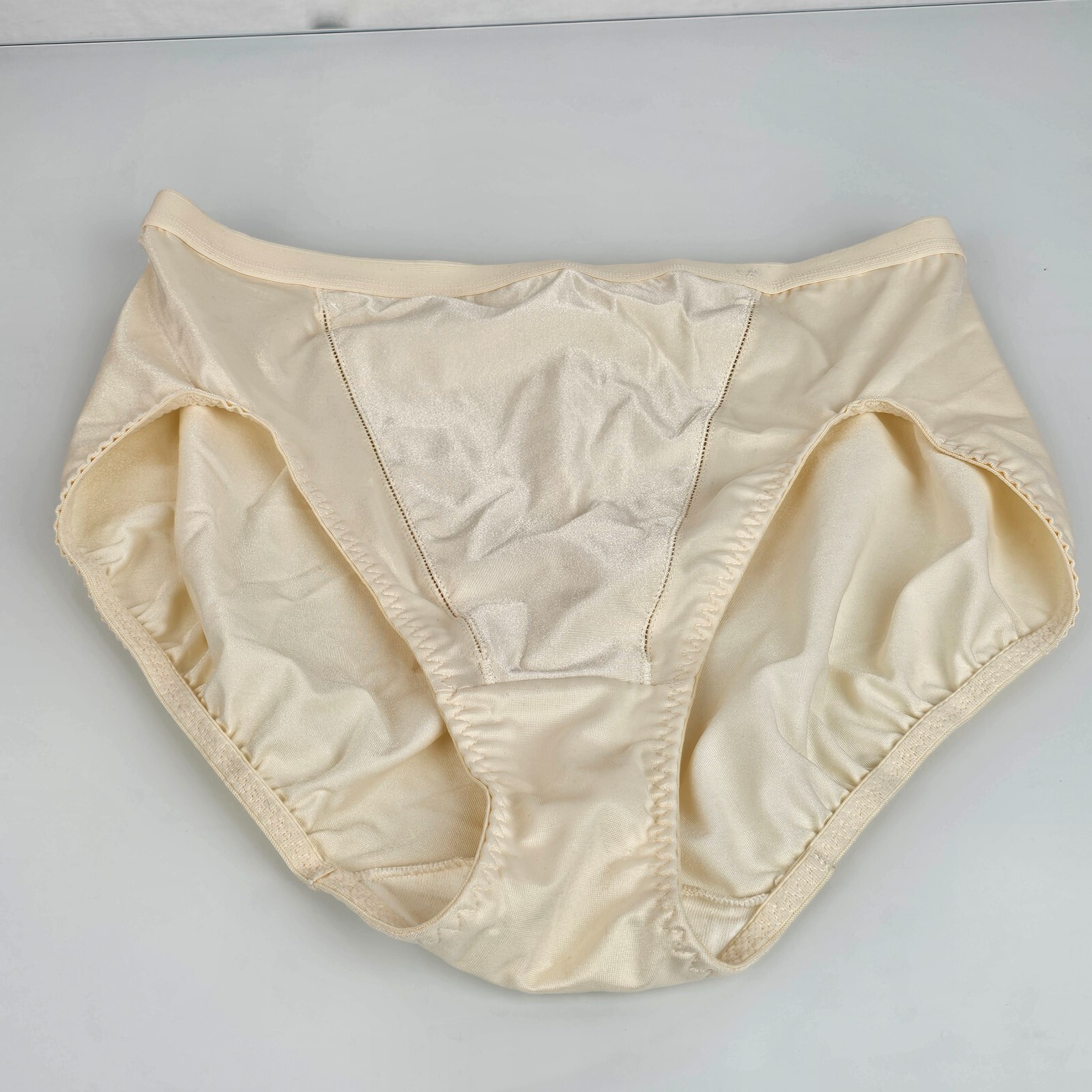 VTG Shape-Mate Panties Womens Briefs Shapewear Cream Ivory Hi Cut