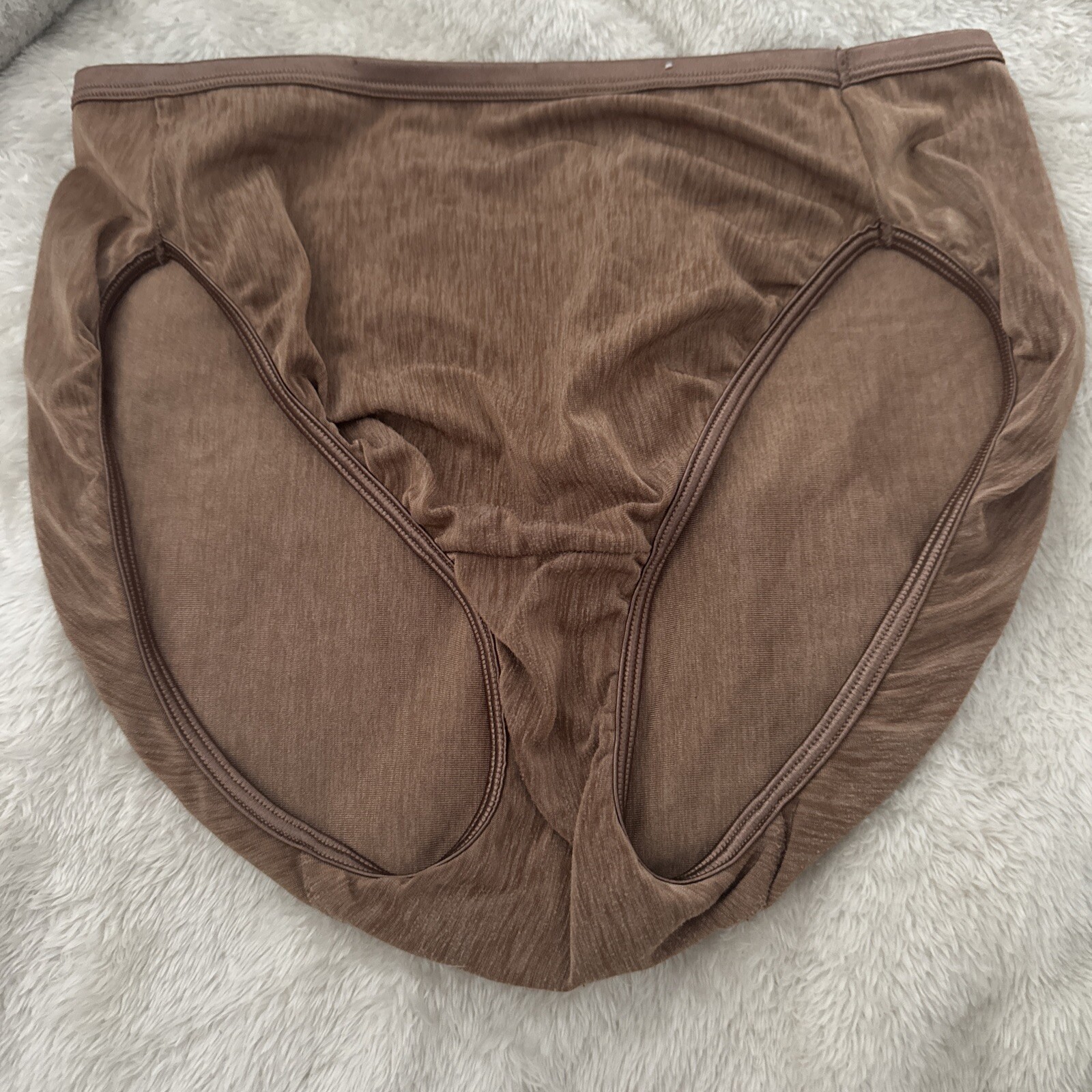 Vintage Cabernet Brown Nylon & Spandex Hi-Cut Bikini Panties Size 7 71-13-108