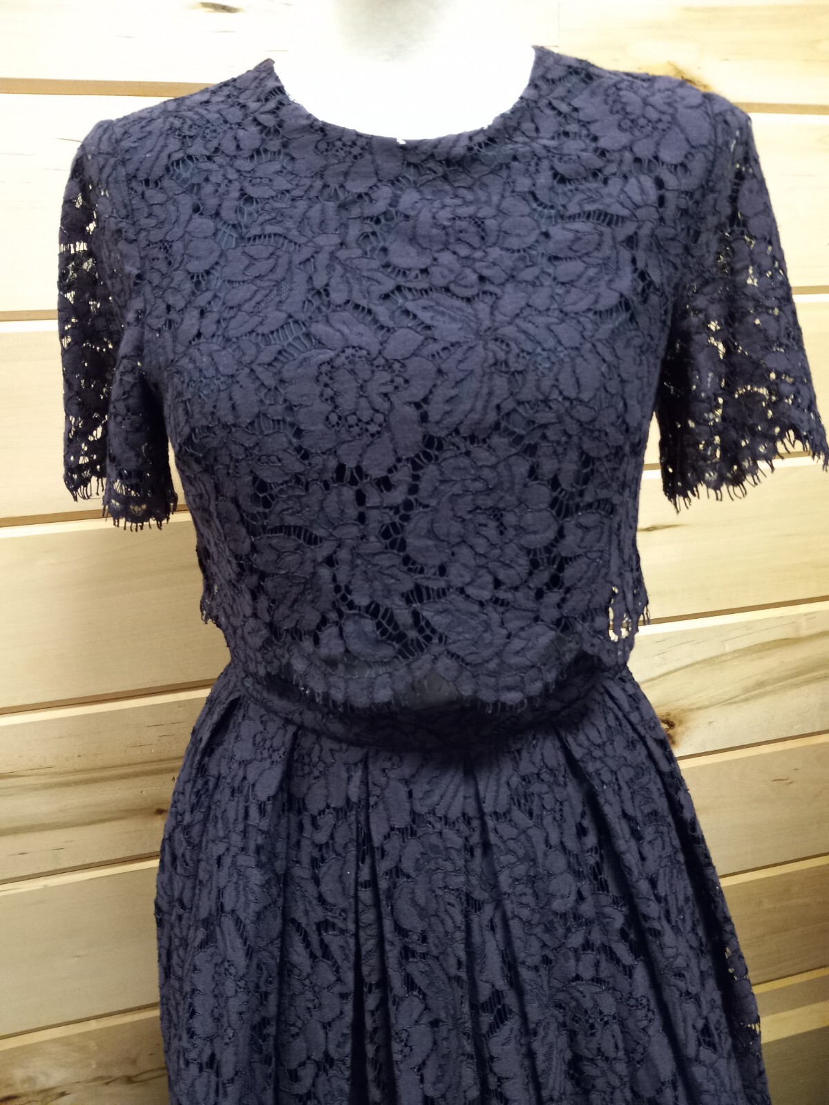 Elegant ASOS Maxi Fit and Flare Lace Party Dress Purple and Blue. Size 4. #A