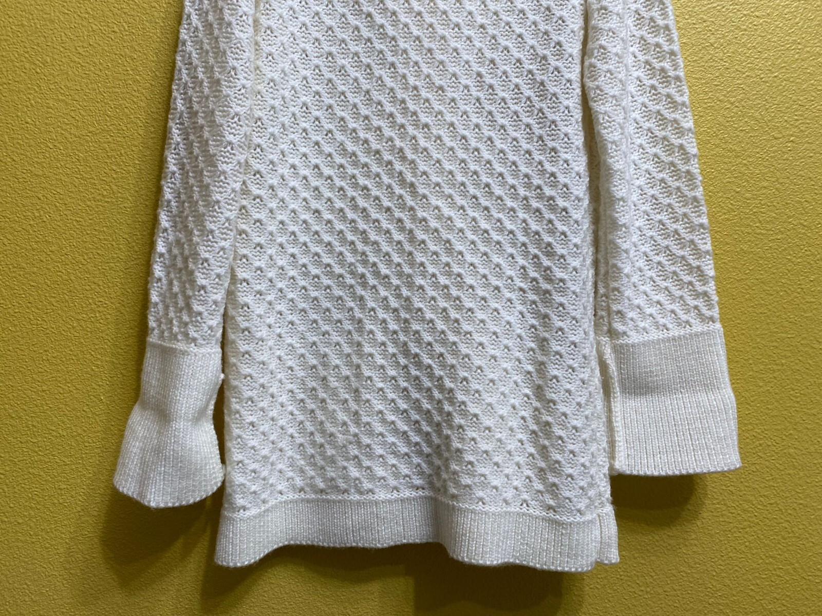 VTG Montgomery Ward Women White Knit Sweater Size M Winter NOS