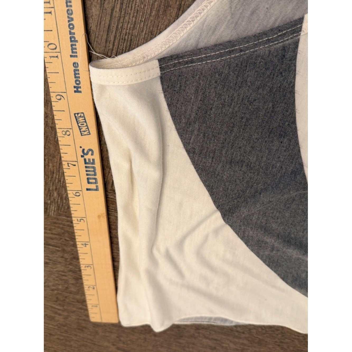 Go Couture Vintage Dolman Sleeve Gray and White Tee Large