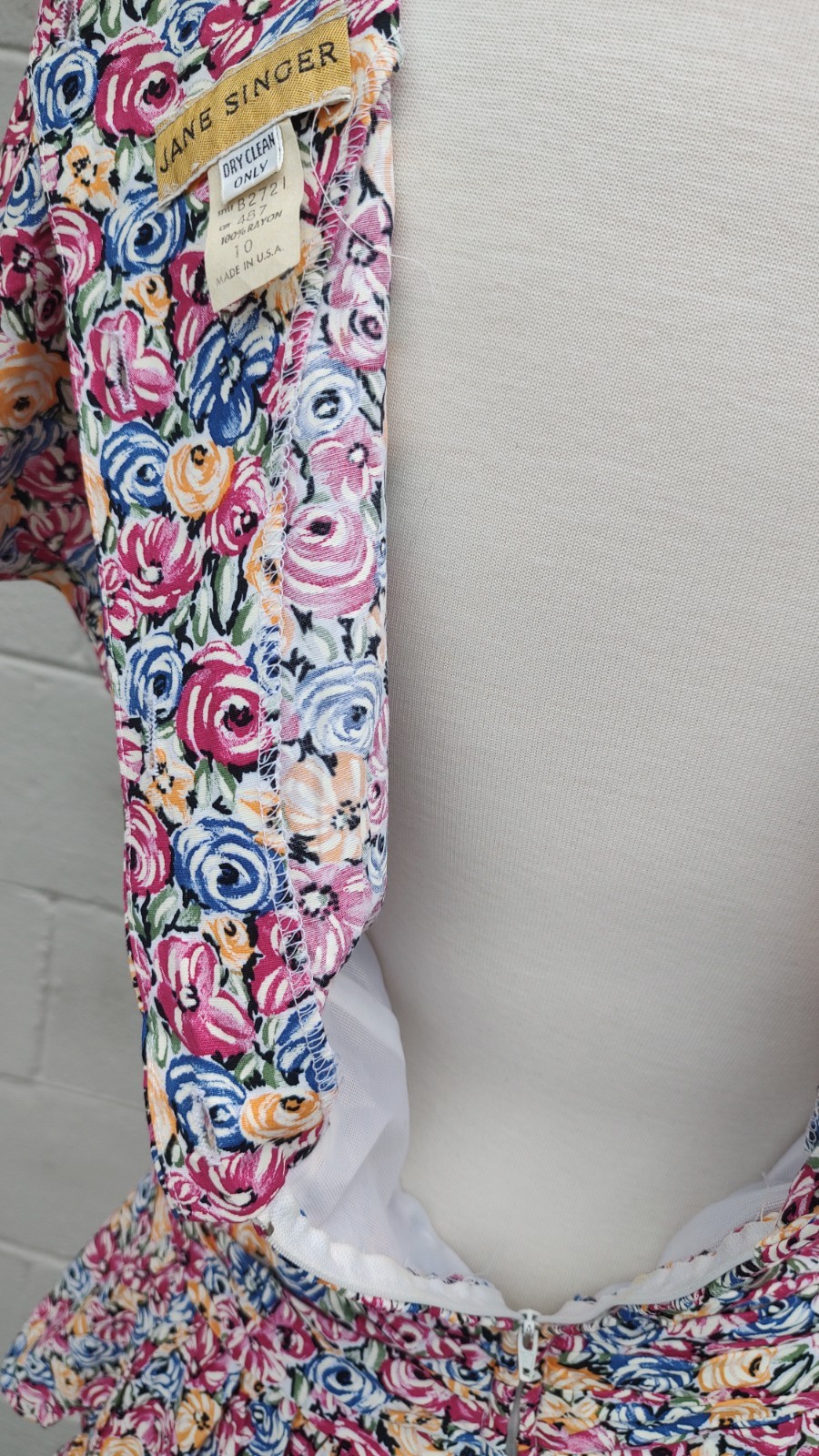 VTG 80s Jane Singer Rayon Floral Dress size 10 Drop Waist Ruffle Peplum USA Made