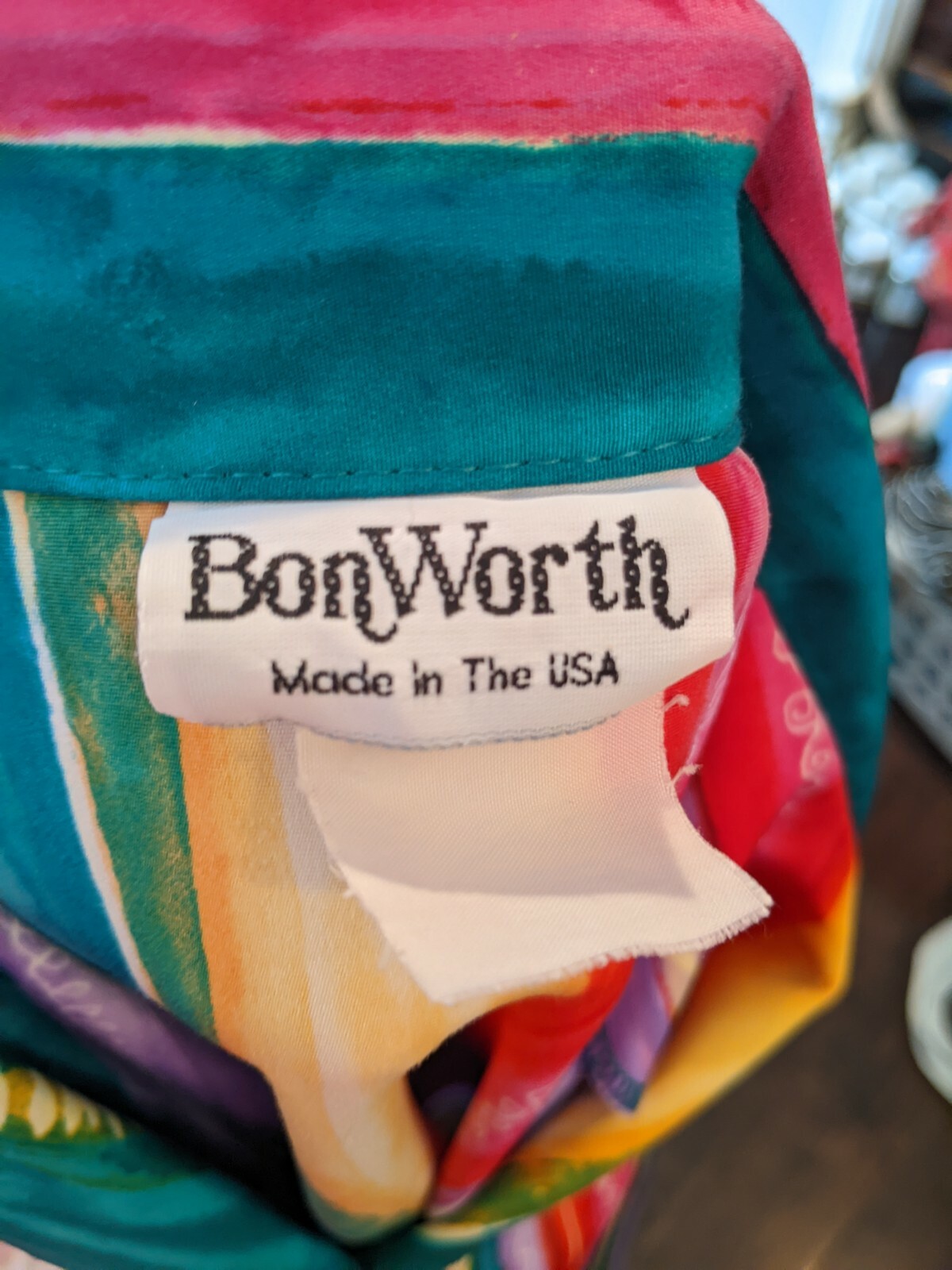Vtg Bon Worth Women’s Rainbow Shirt Button Up Short Sleeve Pride Bold Grandma