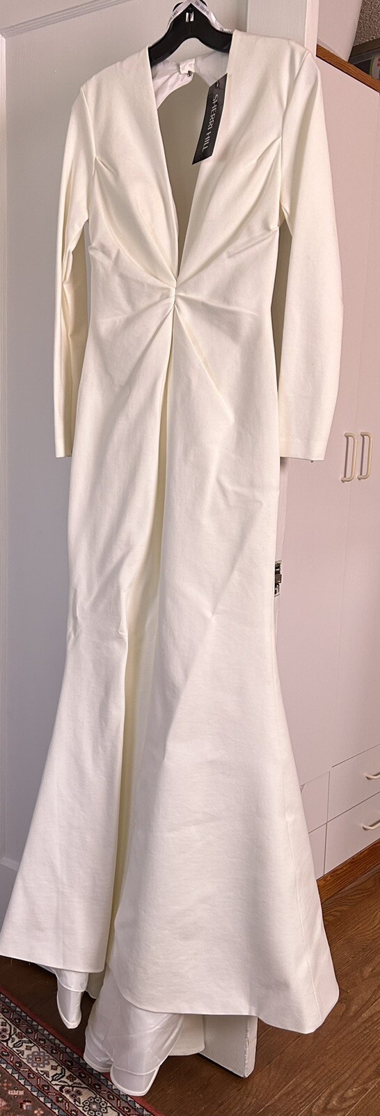 NEW WITH TAGS Elegant Sherri Hill 50309 Long Sleeve Ivory Wedding Gown Sz 6