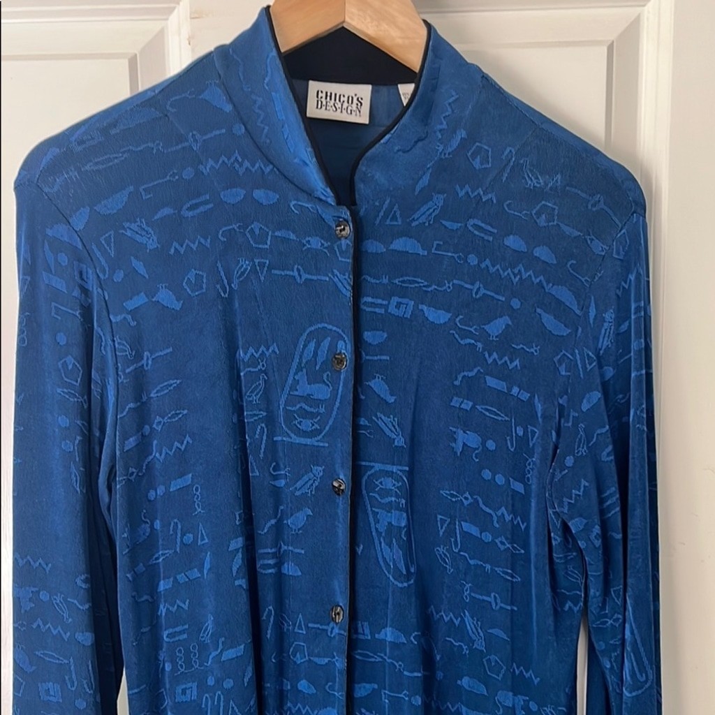Vintage Chico’s Design Blue lightweight Button-Up Shacket tribal print medium