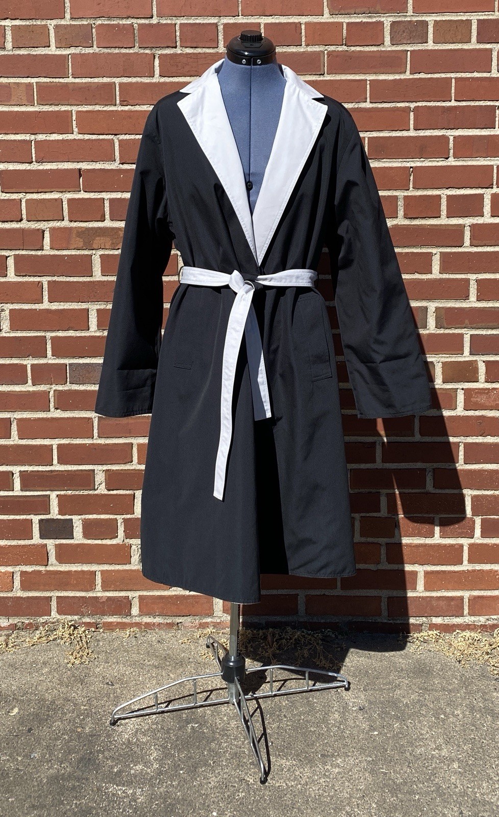 Vintage 80s Ladies Trench Coat Black And Light Grey Reversible By Townhouse Sz L