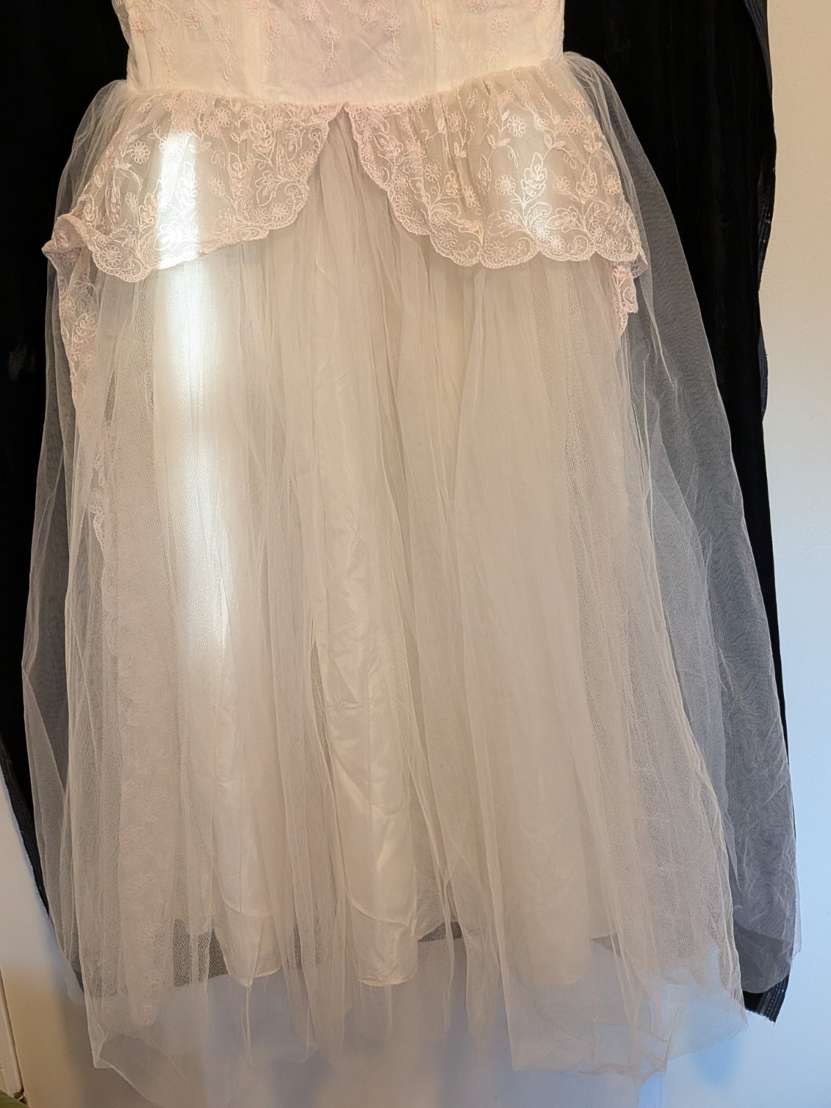 Authentic 50s Tulle Lace Corset Dress Converts To Strapless Cream And Pink