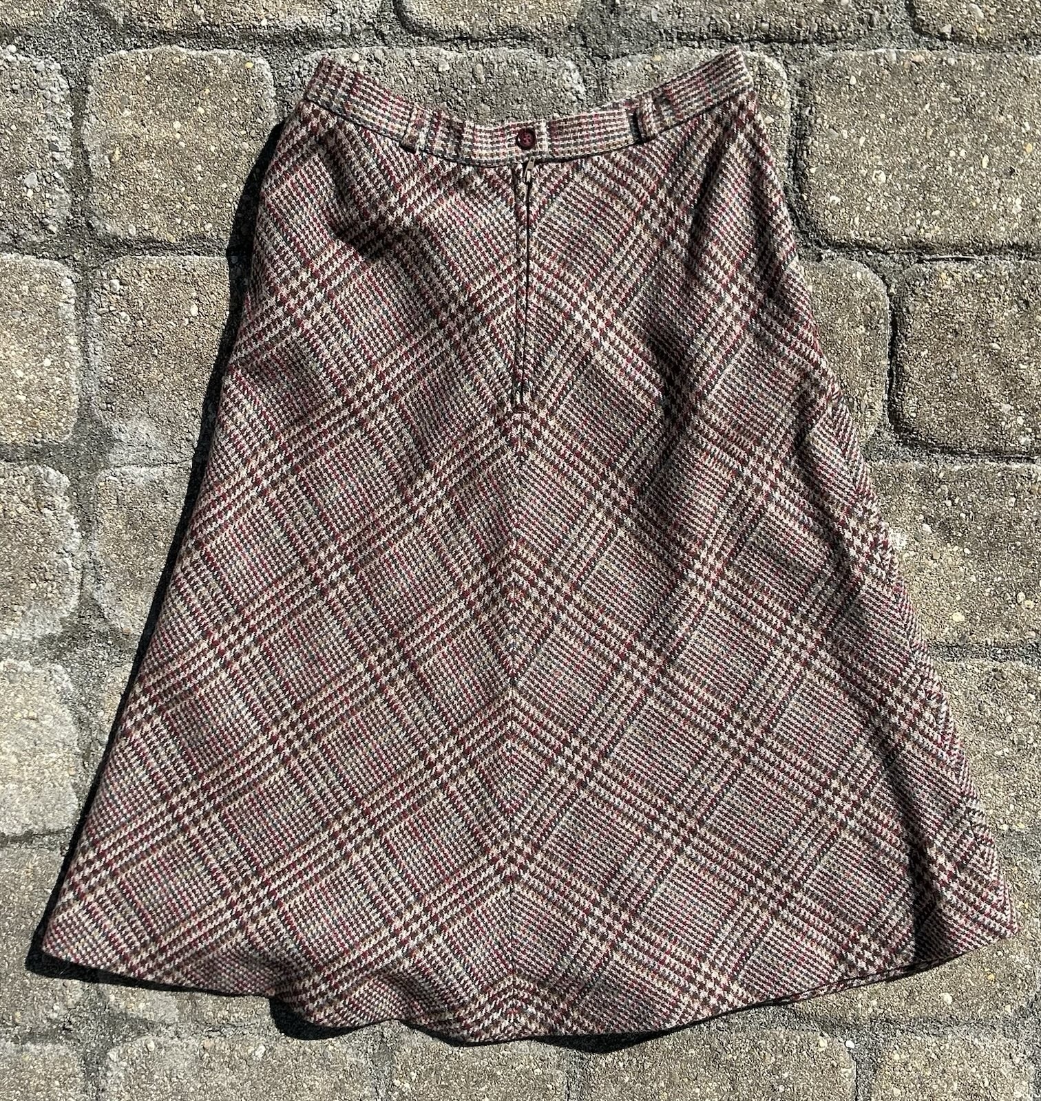 Vintage 60-70s Patty Woodard Button Zipper Plaid Wool Midi Skirt Size 11-12
