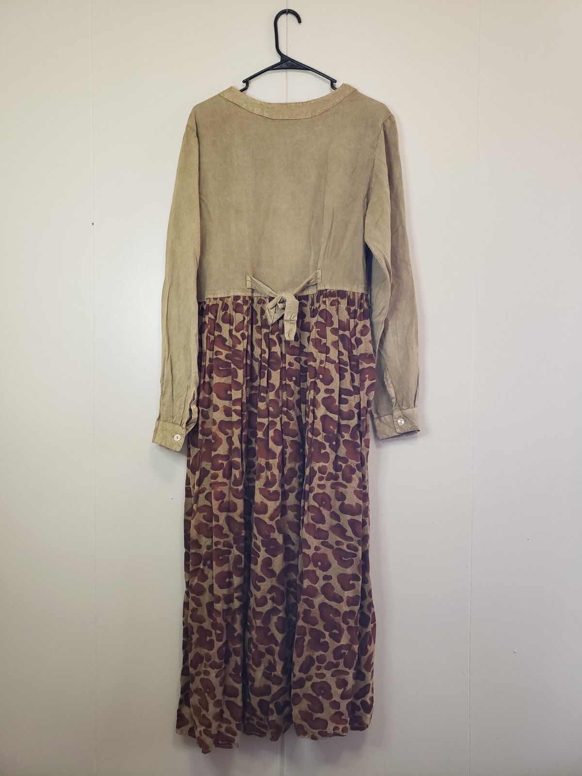 VTG MPH Womens M Maxi Dress Brown Embroidered Hippie Boho 100% Rayon Lightweight