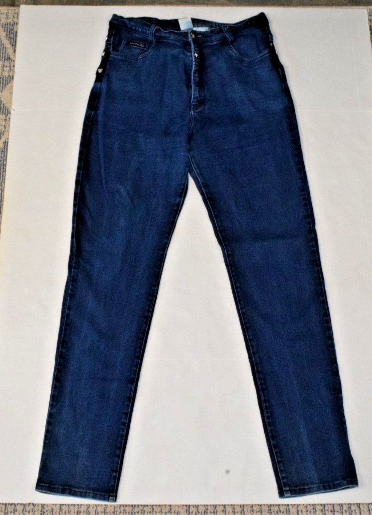 Vintage Jeans Western Ethics W32 L33 90s Blue Silver Heart Buttons High Waist