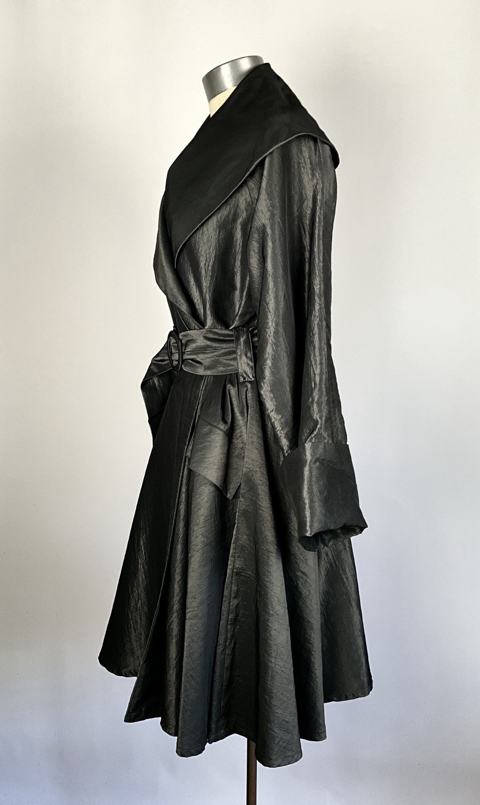Vintage Early 1980’s Willi Smith WilliWear Taffeta Belted Hourglass Coat