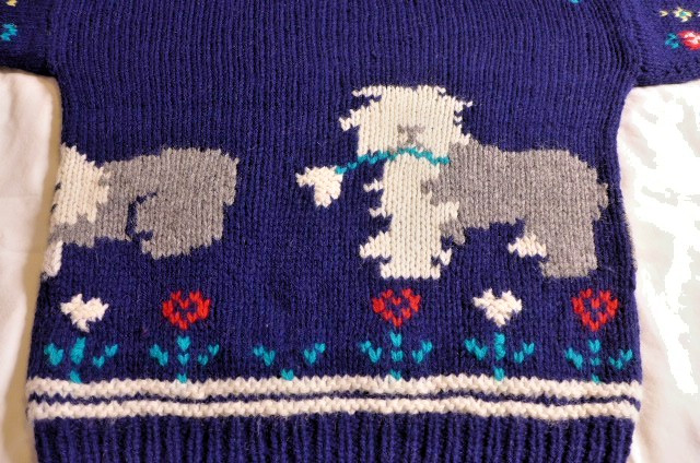 VTG Women’s 100% Wool 1980’s Woolrich Old English Sheepdog Crew Sweater Small