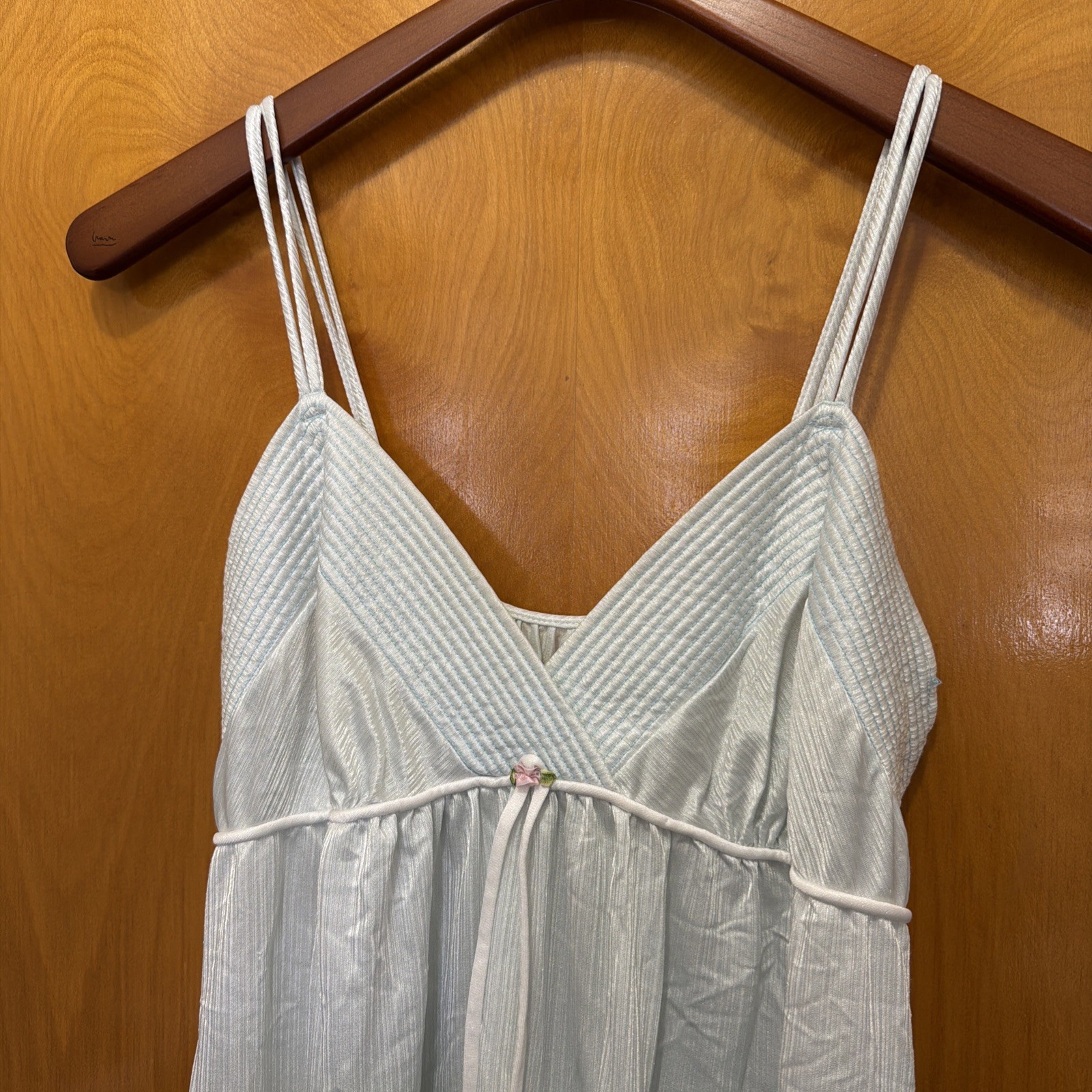 Vintage Val Mode lingerie Nightgown Soft blue Sz Small Slip dress Feminine