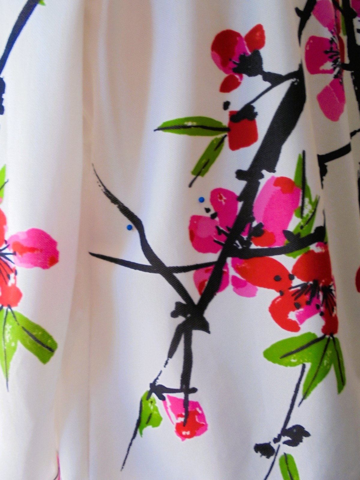 1970s VERA Neumann Cherry Blossom & Dragonfly Print Top Pink White Green Red 16